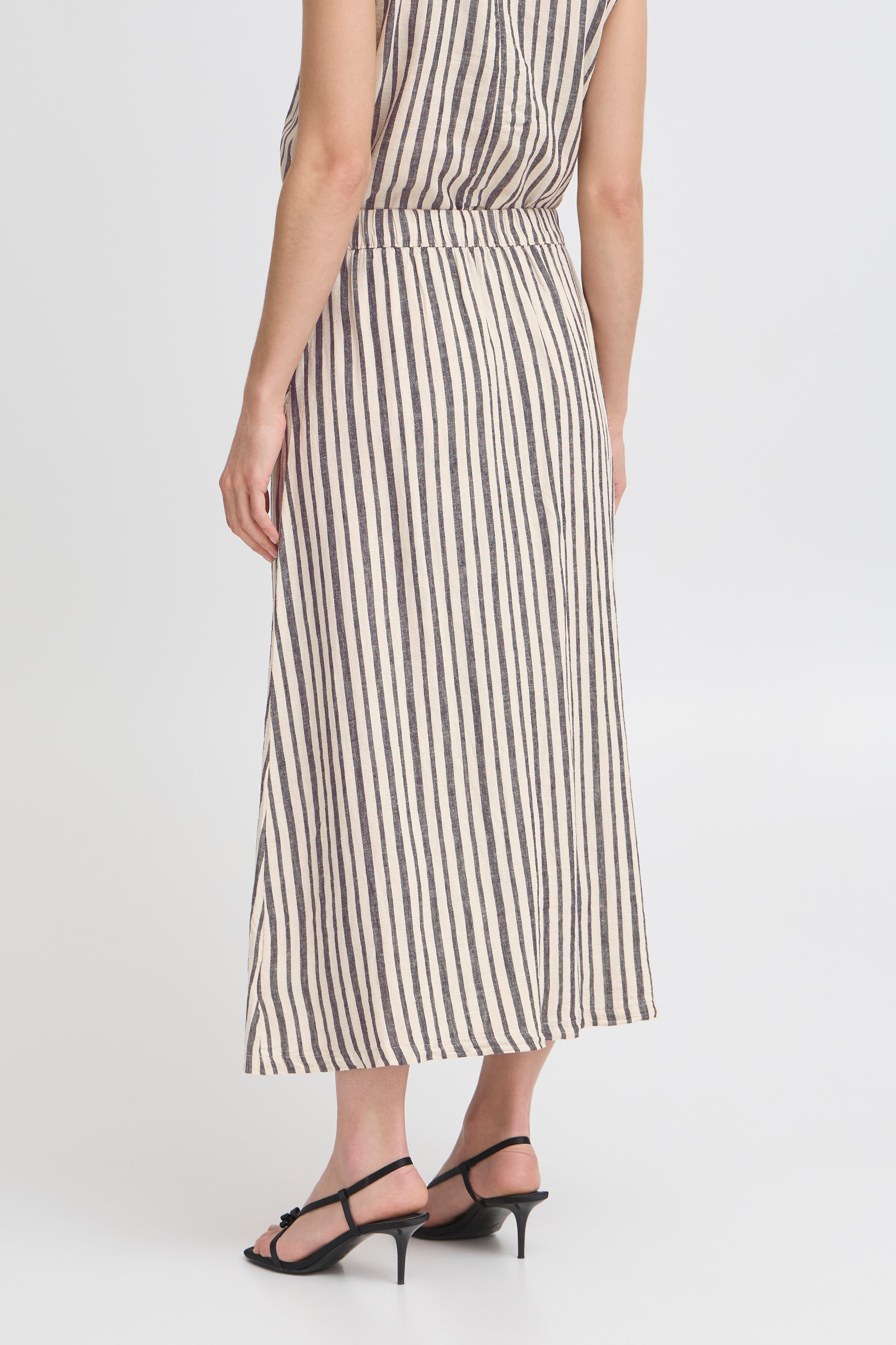 BYFALAKKA Skirt LOOKBOOK BACK 20816610-204794