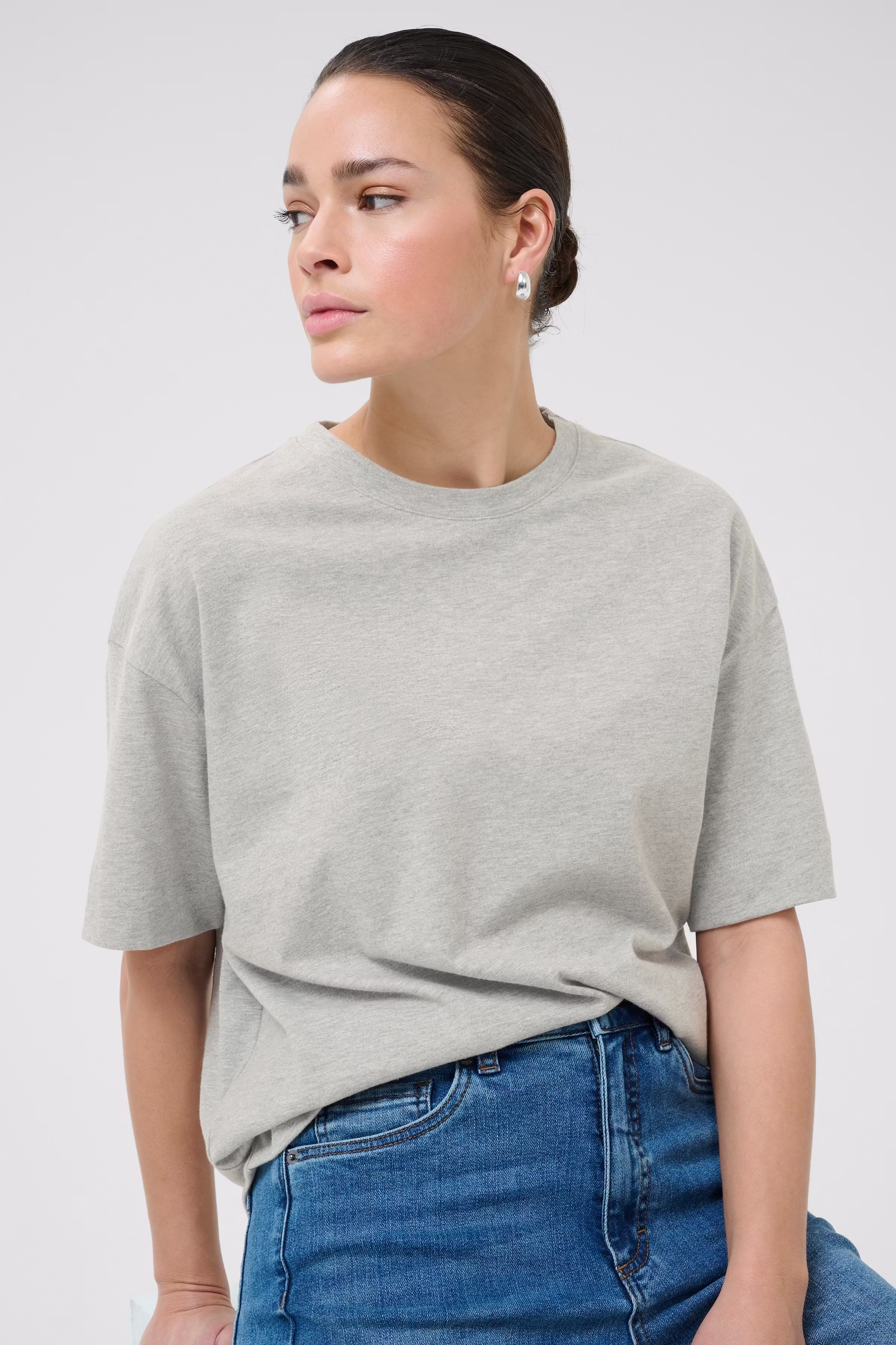 KAtomina T-shirt LOOKBOOK DETAIL 10509743-100123