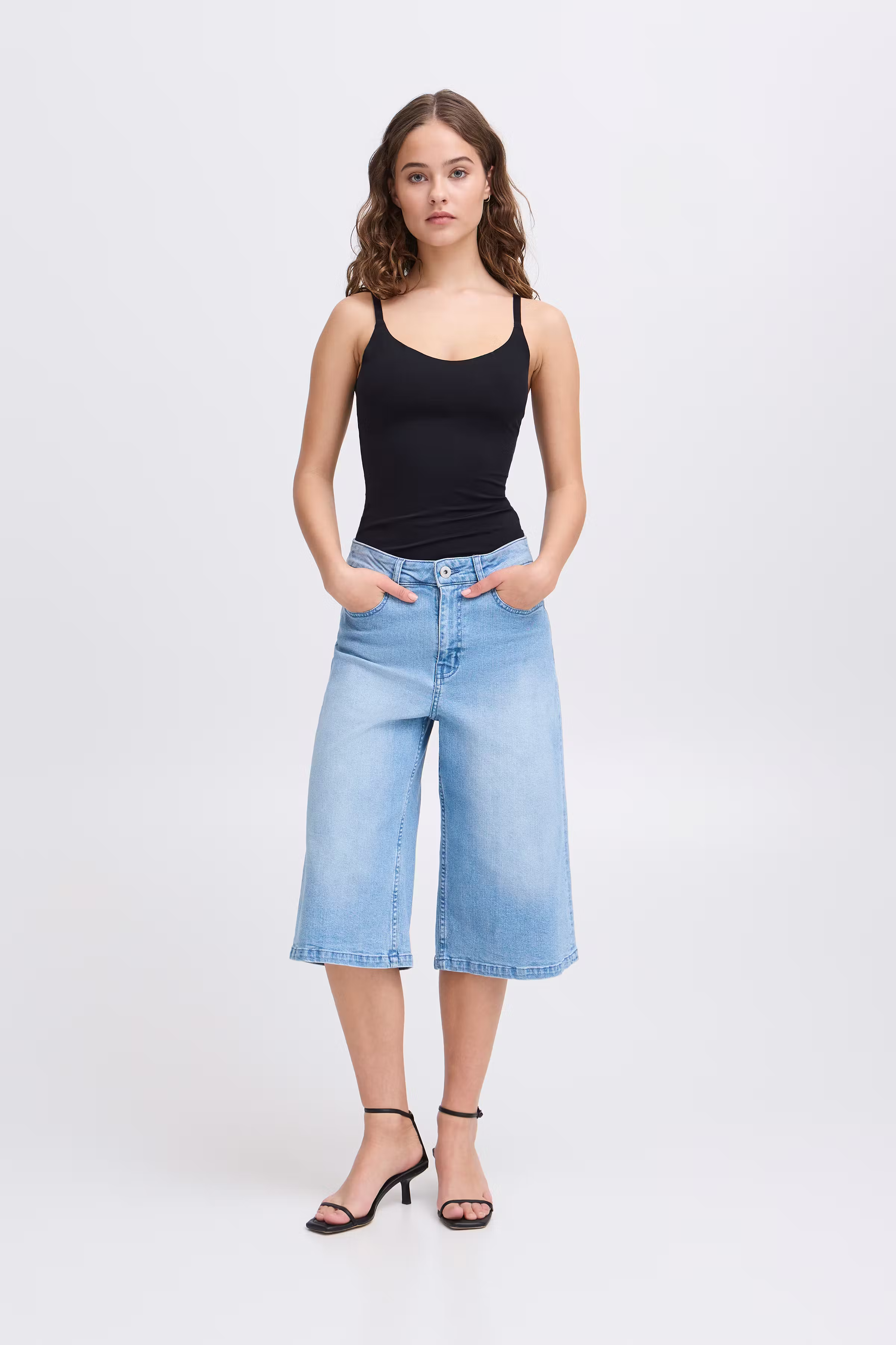 IASIV Bodystocking LOOKBOOK FRONT 20122606-194008