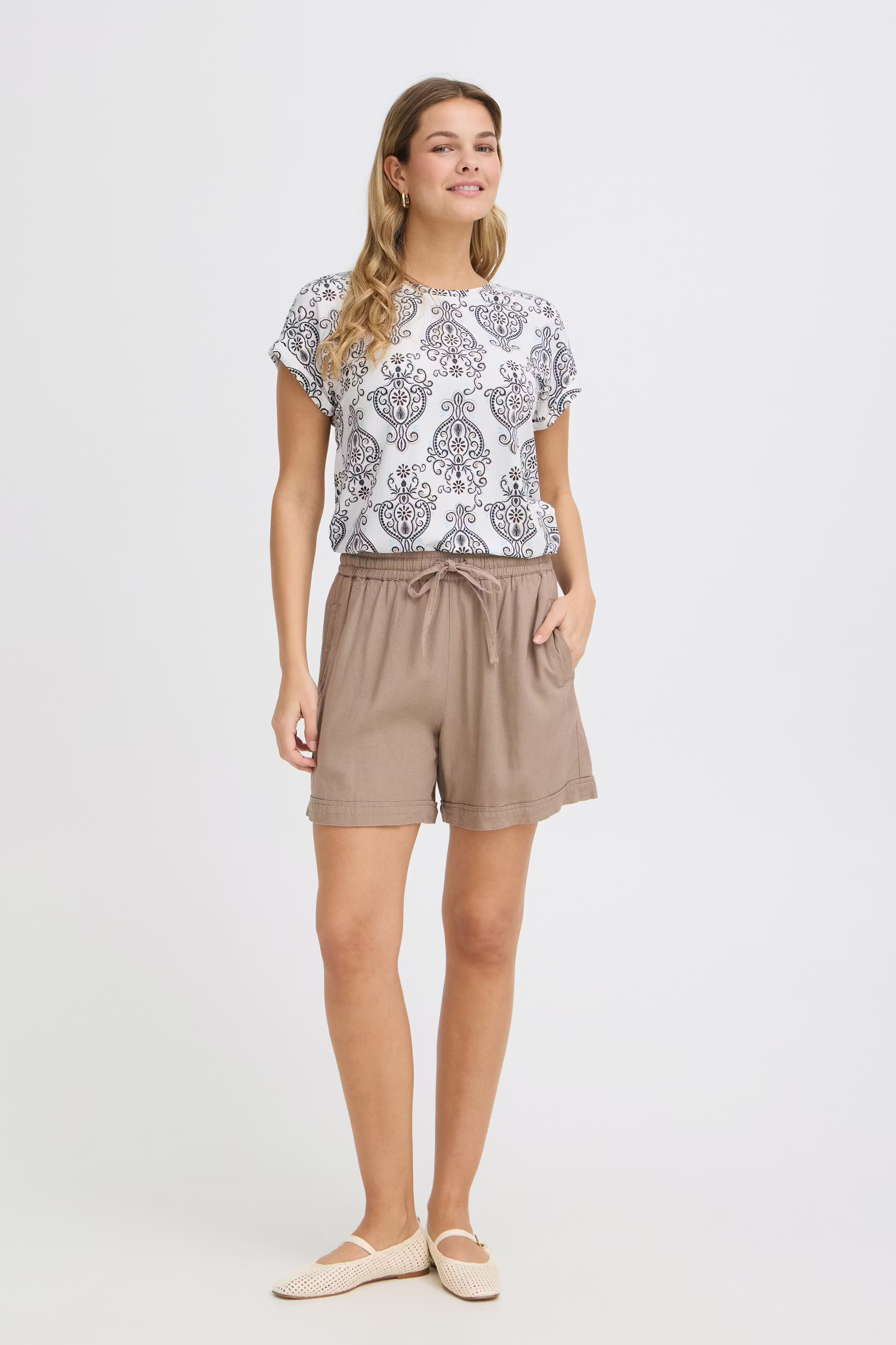 FRSEEN T-shirt LOOKBOOK FRONT 20610634-900008630