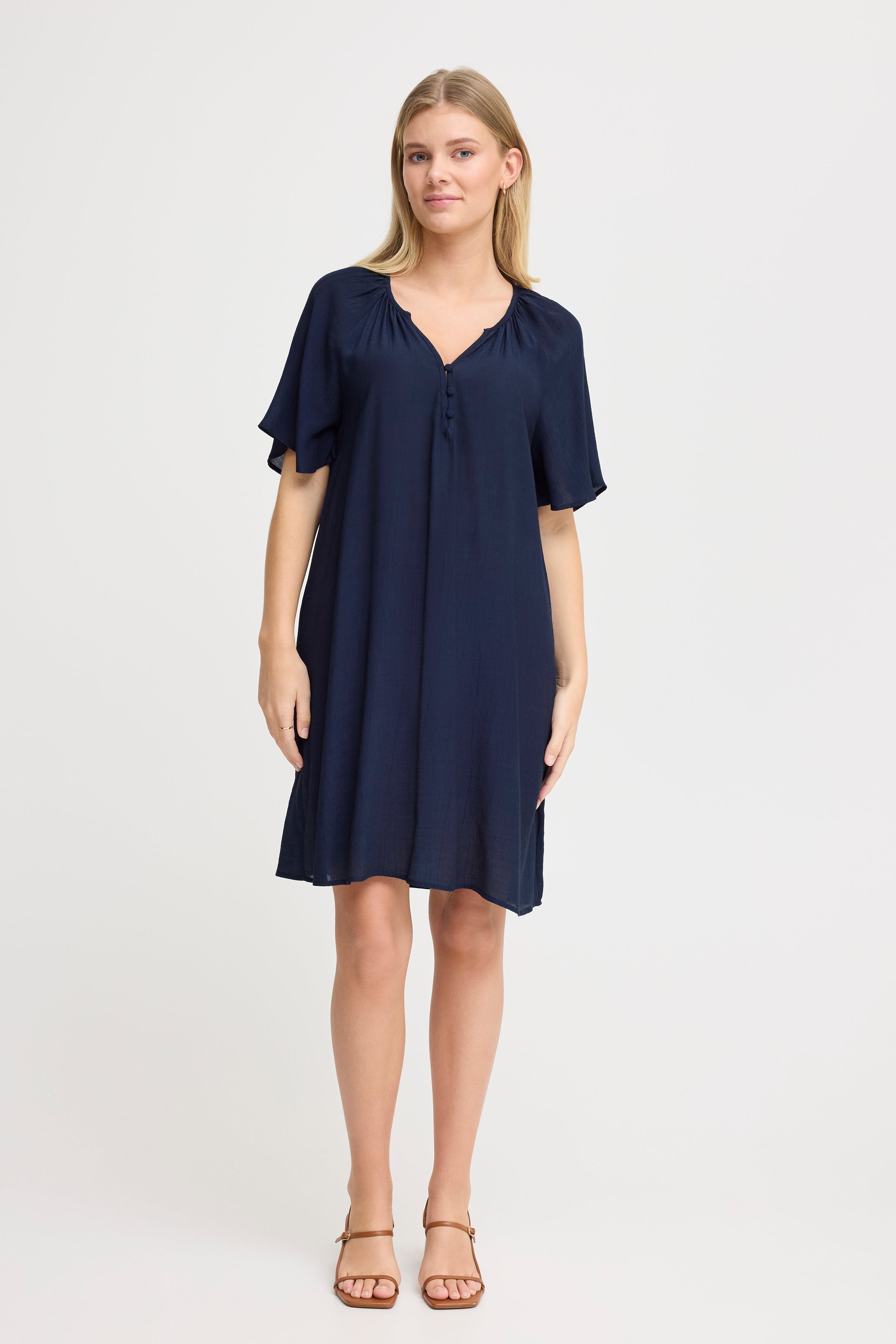 FRALYSSA Kleid LOOKBOOK FRONT 20616098-193923