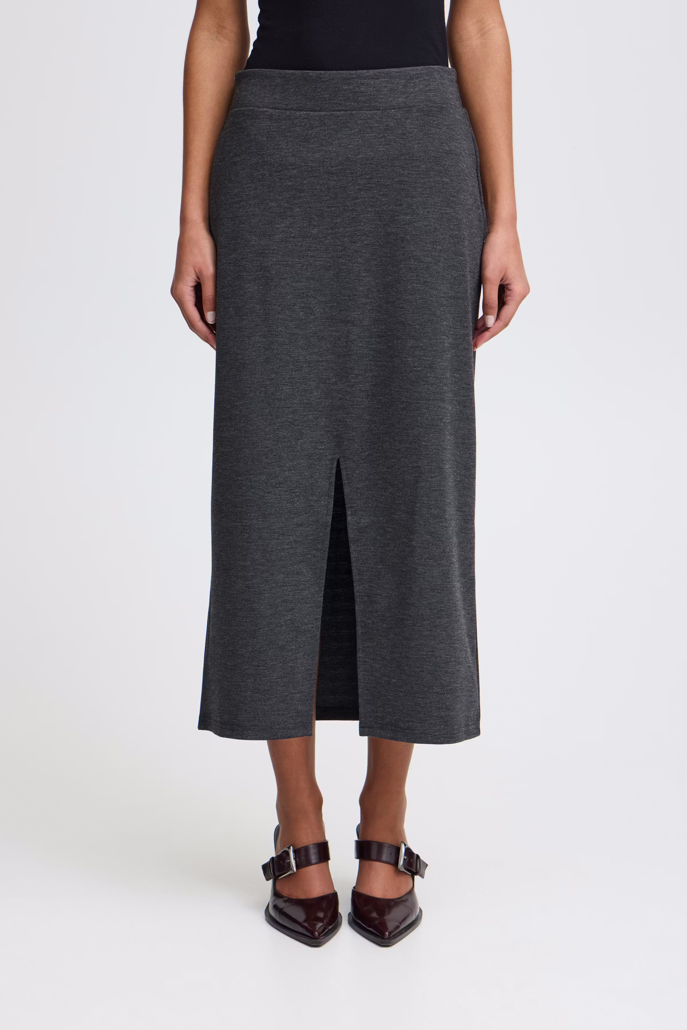 IXKATE Skirt LOOKBOOK FRONT 20121901-200319