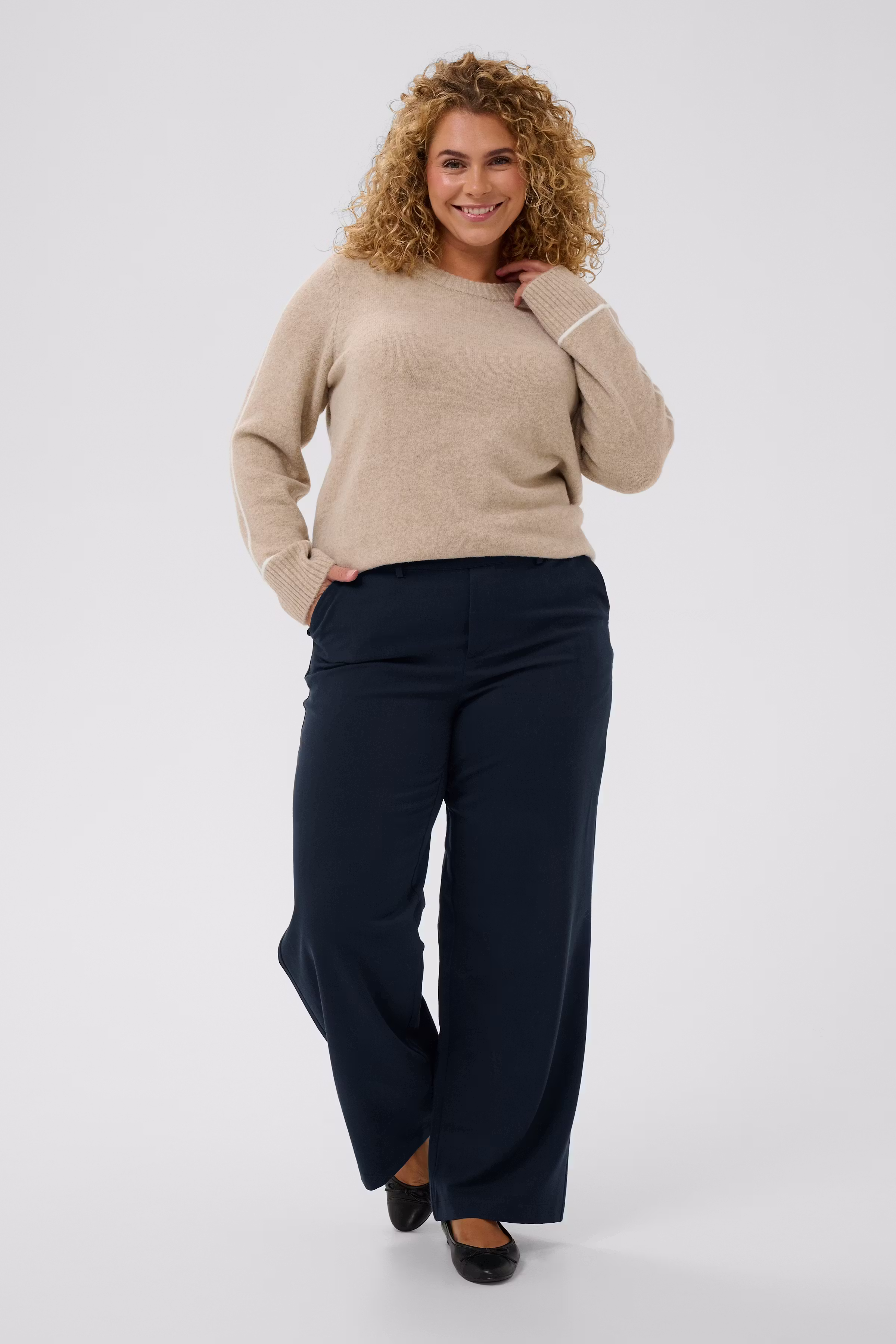 KChalley Pantalon LOOKBOOK FRONT 10583936-194020