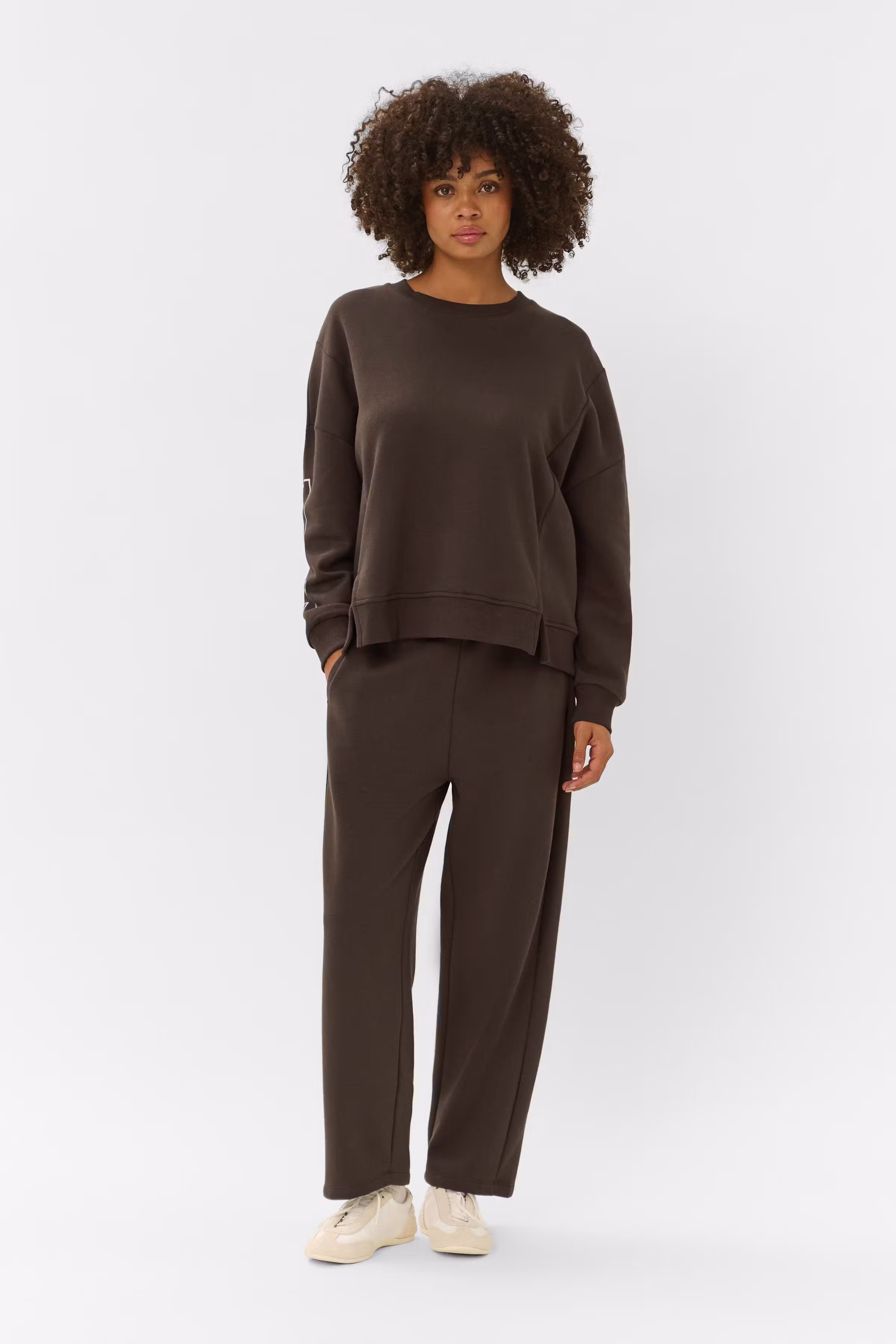 CUangela Sweatshirt LOOKBOOK FRONT 50112921-190915