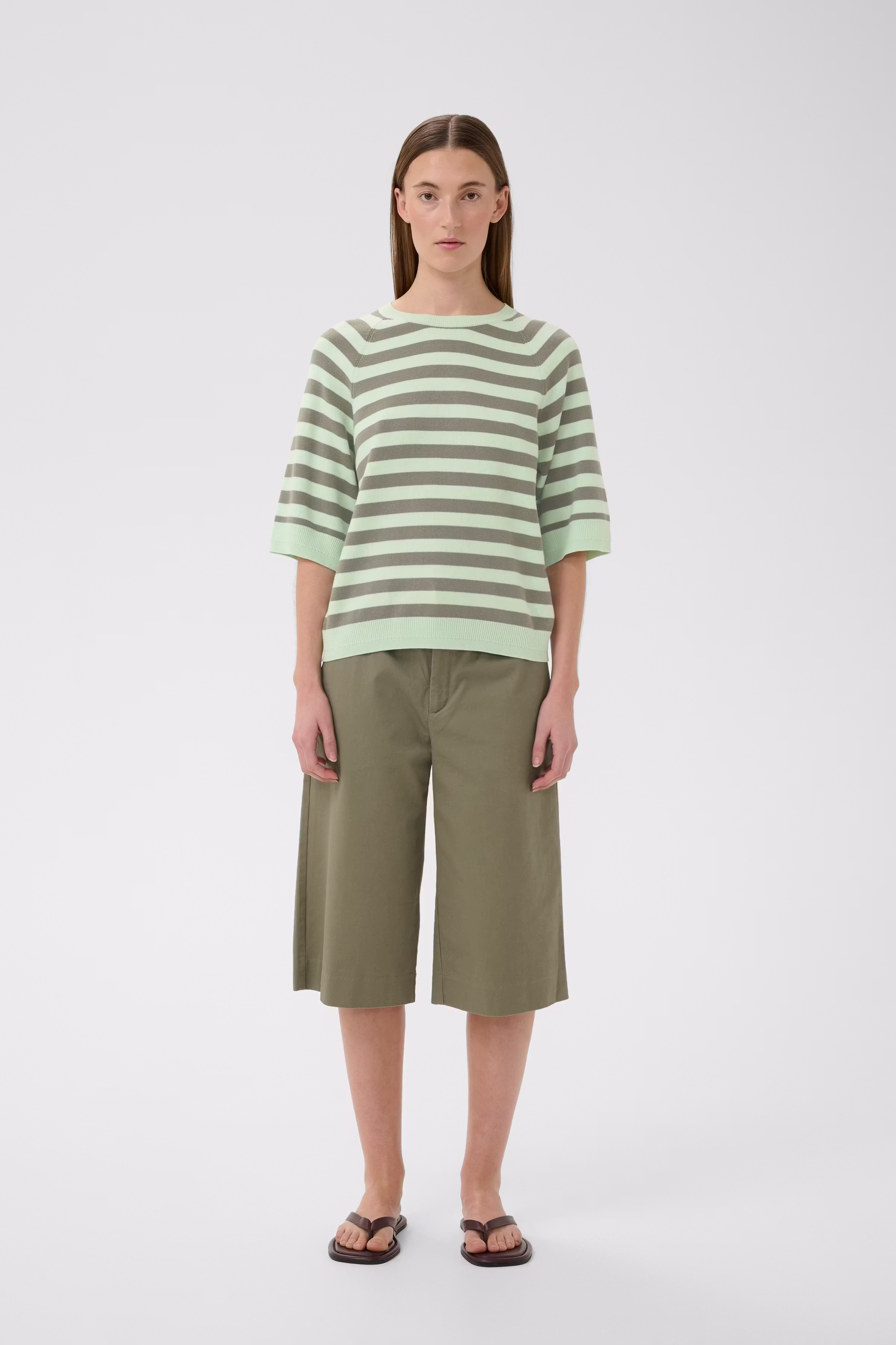 MADIEIW Tee Pullover LOOKBOOK FRONT 30112398-900006895