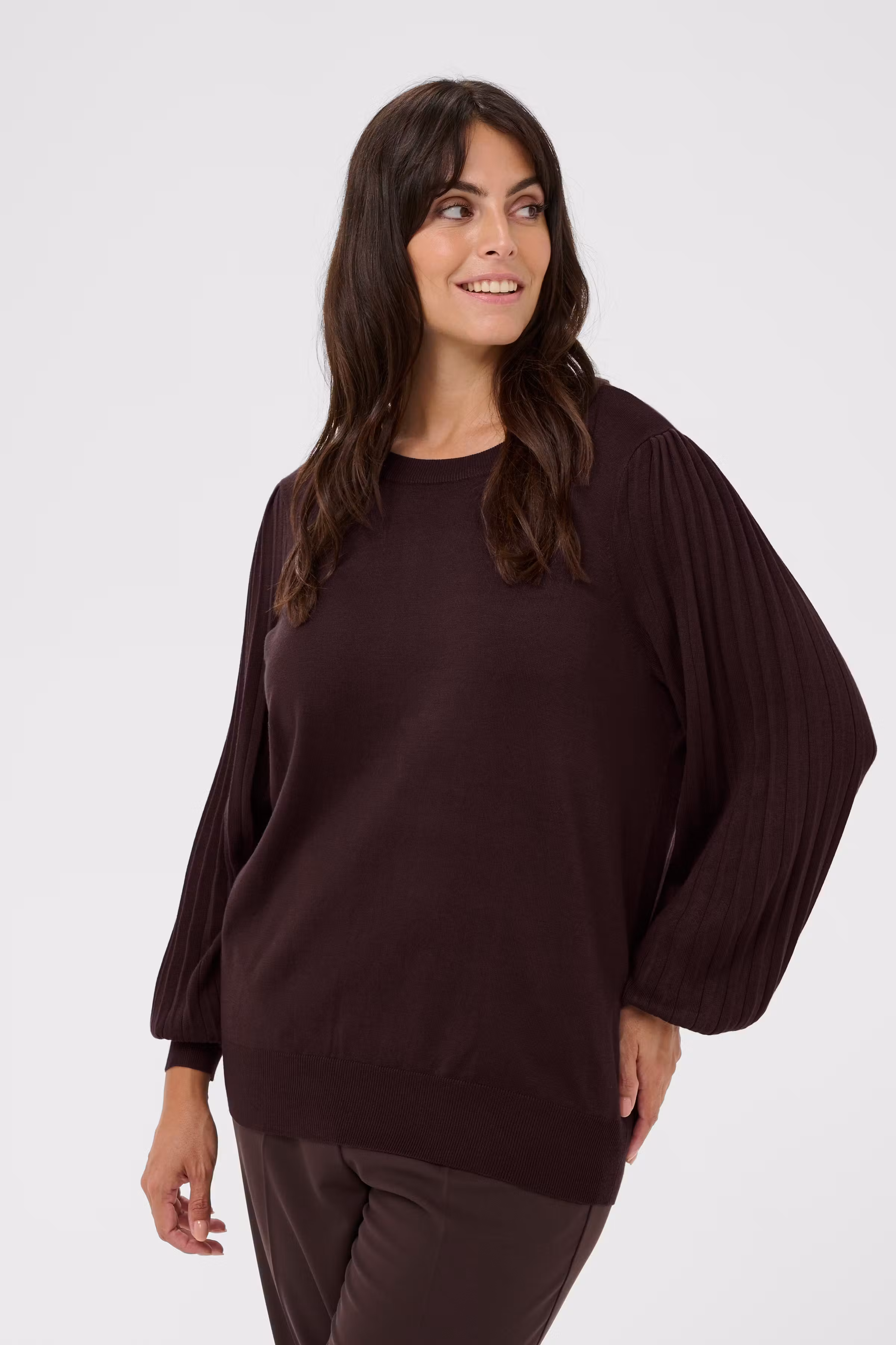 KCloni Pullover LOOKBOOK FRONT 10581811-191111