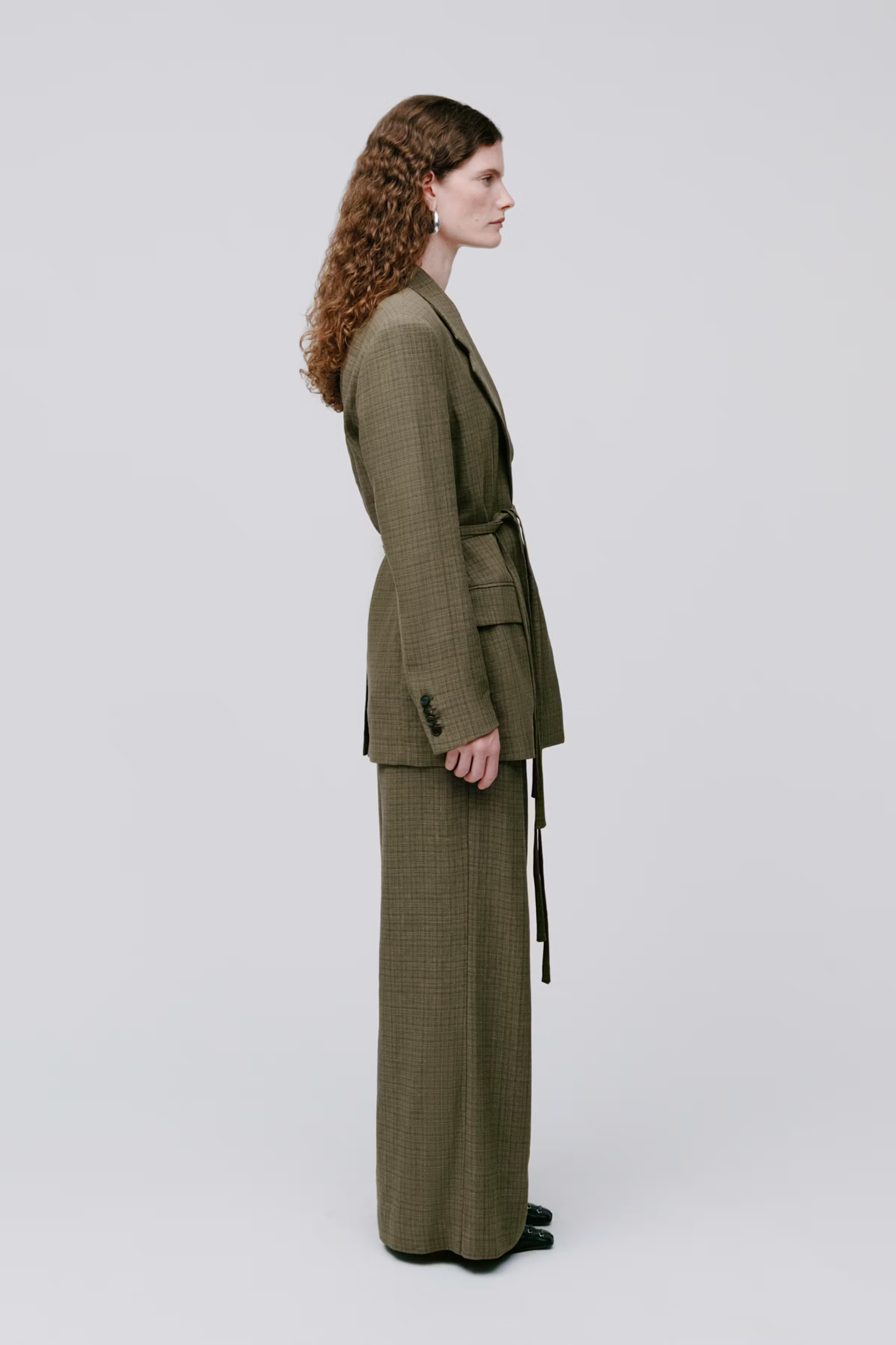 IOJOCELYN Blazer LOOKBOOK FRONT 30600704-GR519