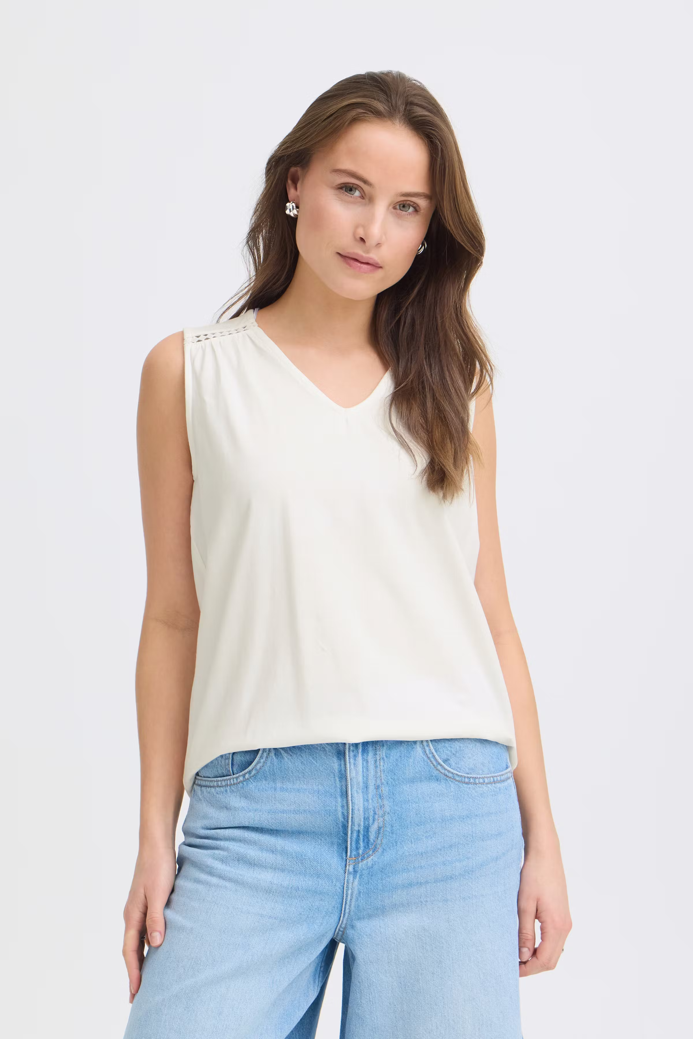 BYPANDINNA T-shirt LOOKBOOK FRONT 20819040-114300