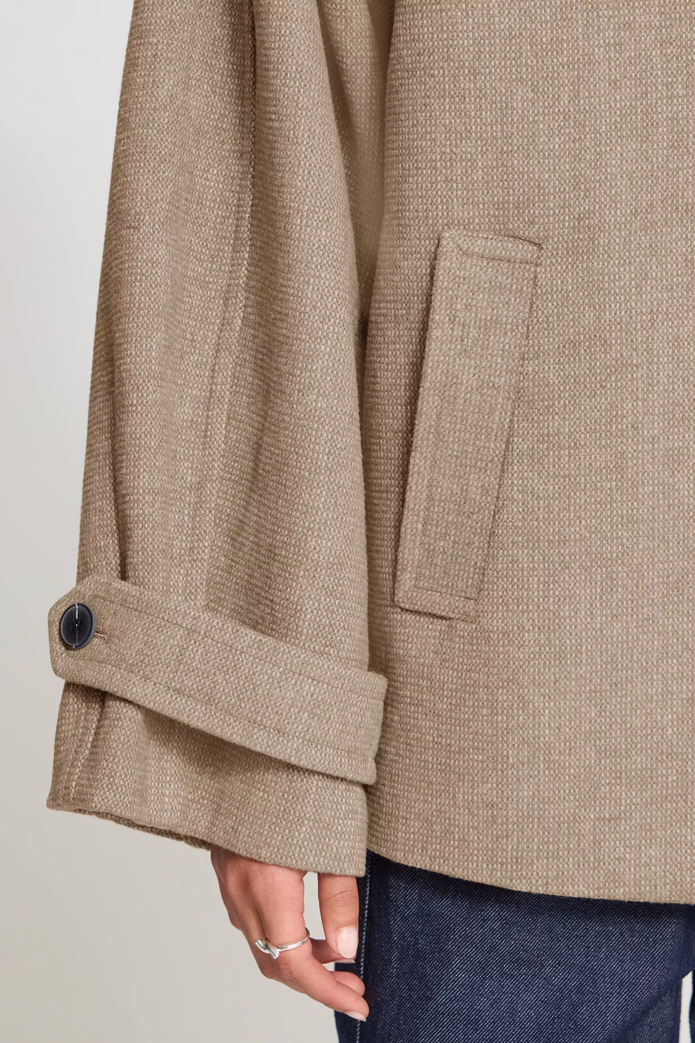 IHGAZIVA Oberbekleidung LOOKBOOK DETAIL 20126923-1713111