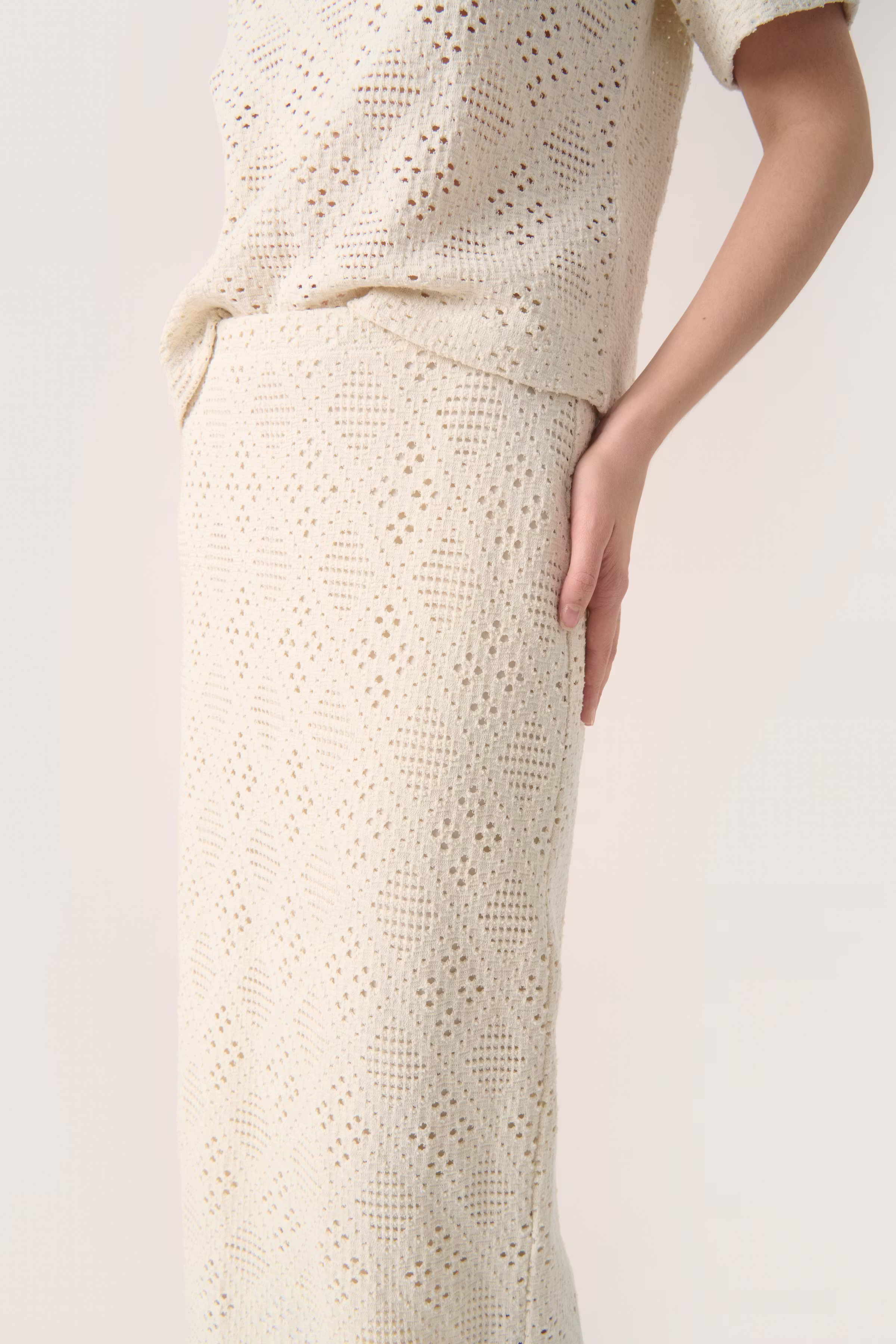 SLTala Skirt LOOKBOOK DETAIL 30407597-125202