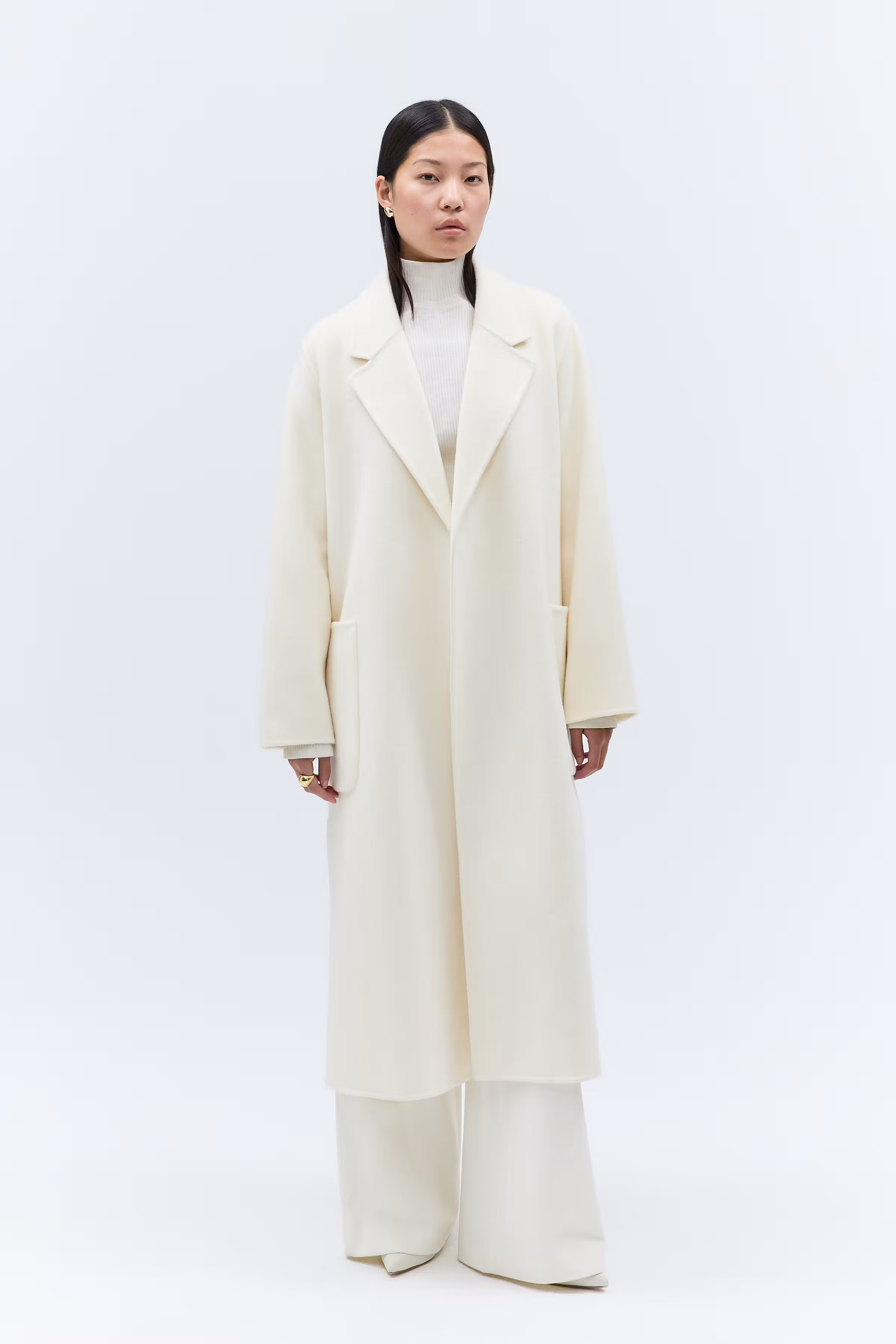 IOCelia Coat LOOKBOOK FRONT 30600089-WH015