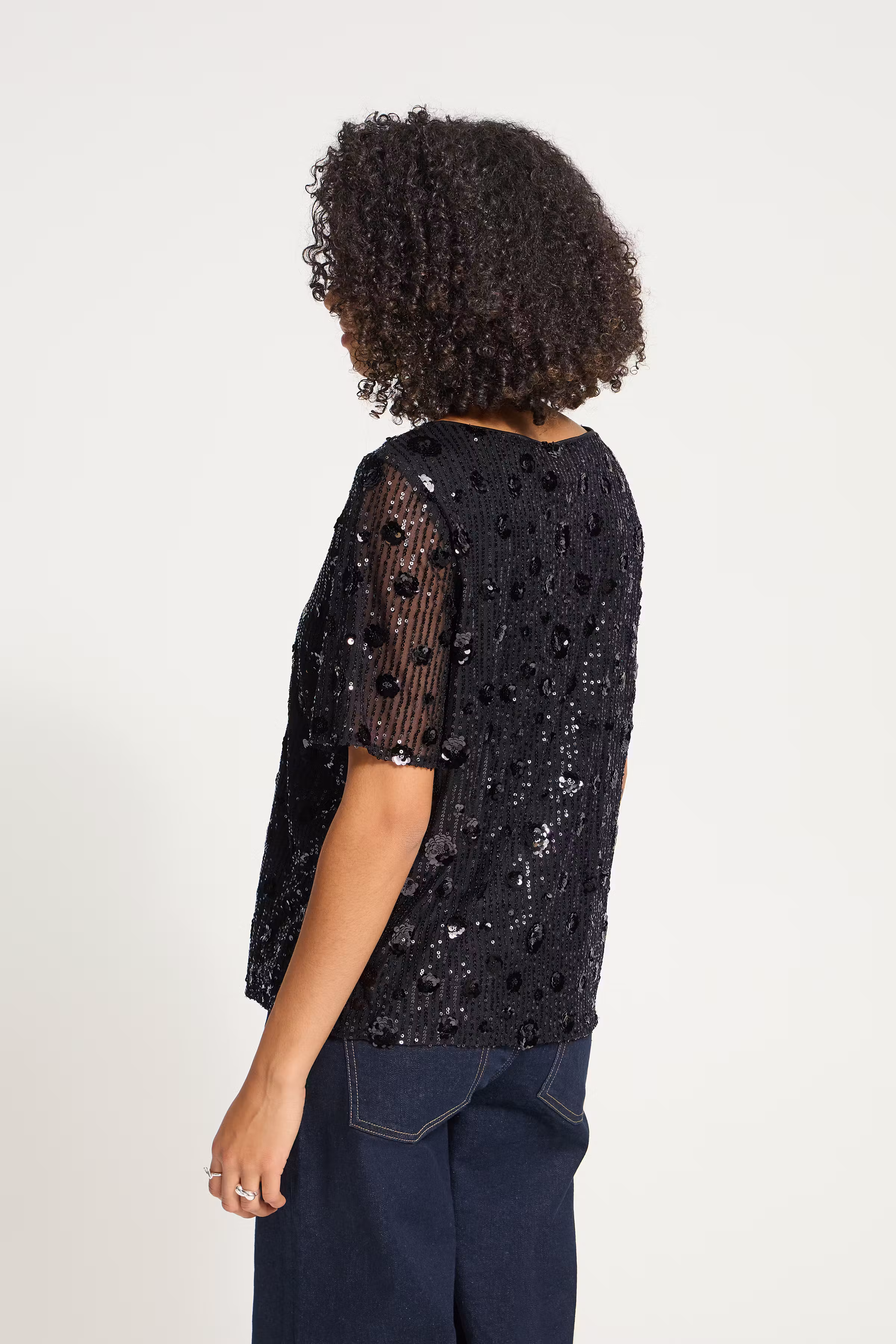 IHMALIMA T-shirt LOOKBOOK BACK 20126971-900013709