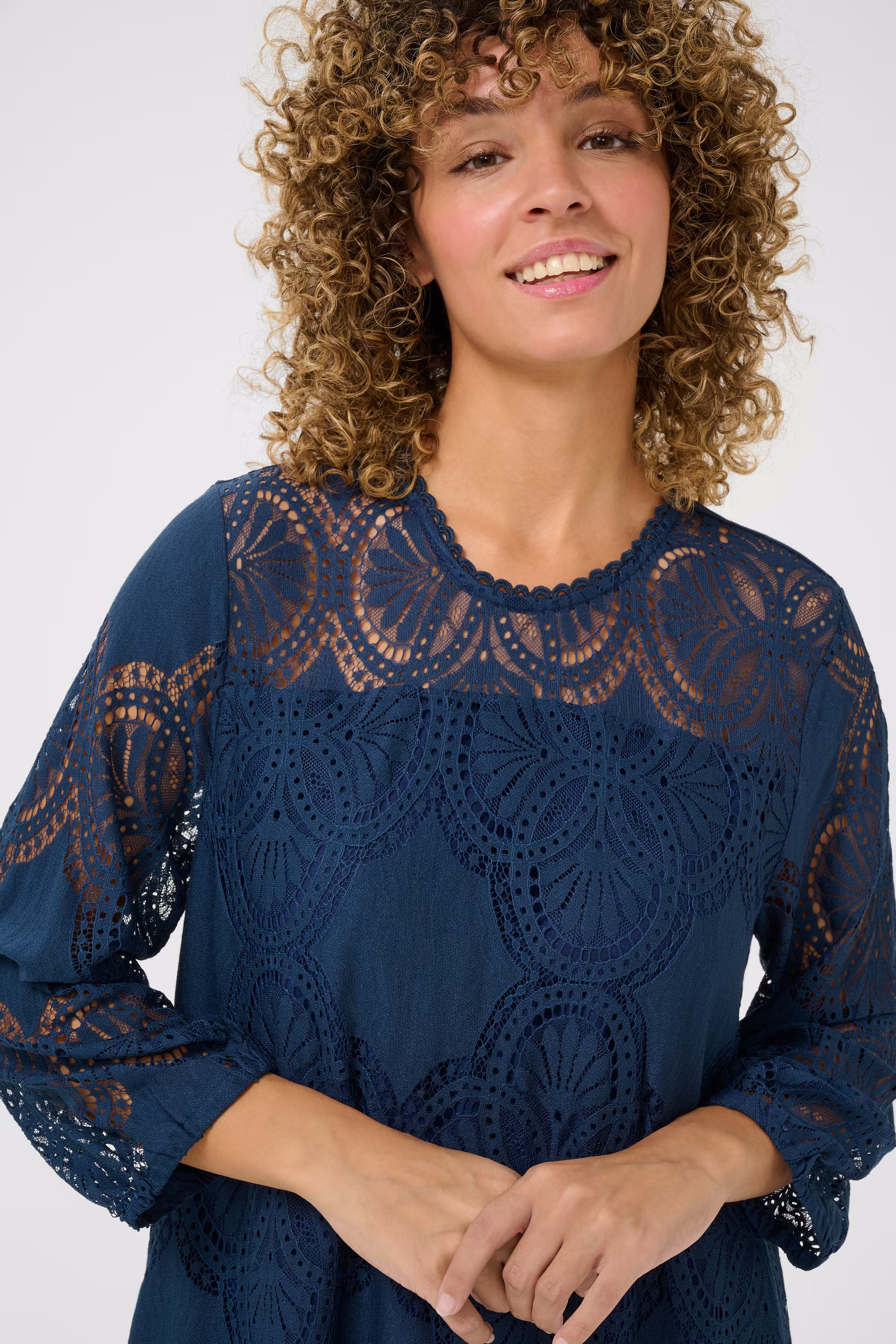 CRAmaja Dress LOOKBOOK DETAIL 10613951-193923