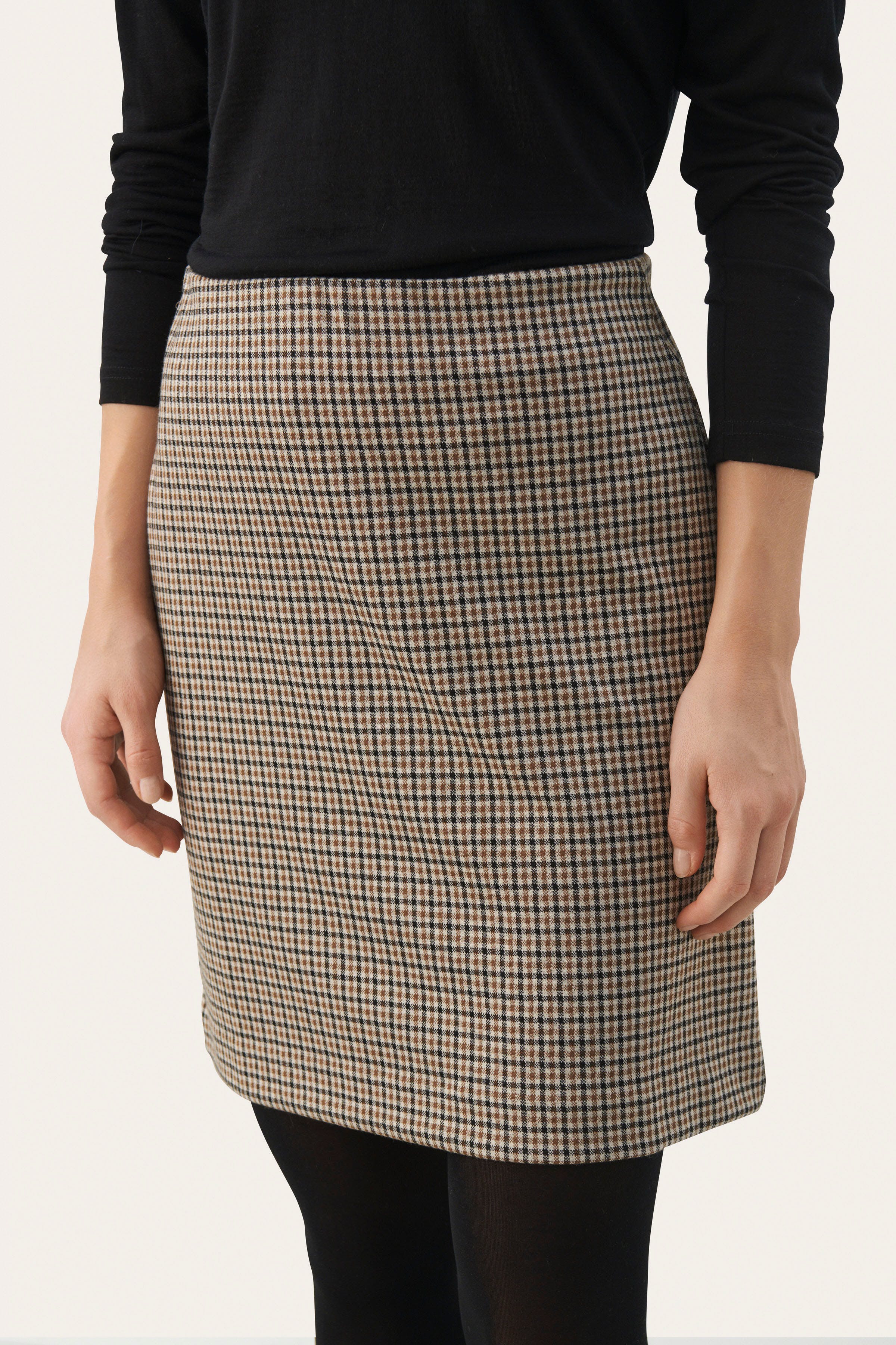 CorinnePW Rock LOOKBOOK DETAIL 30308005-300958