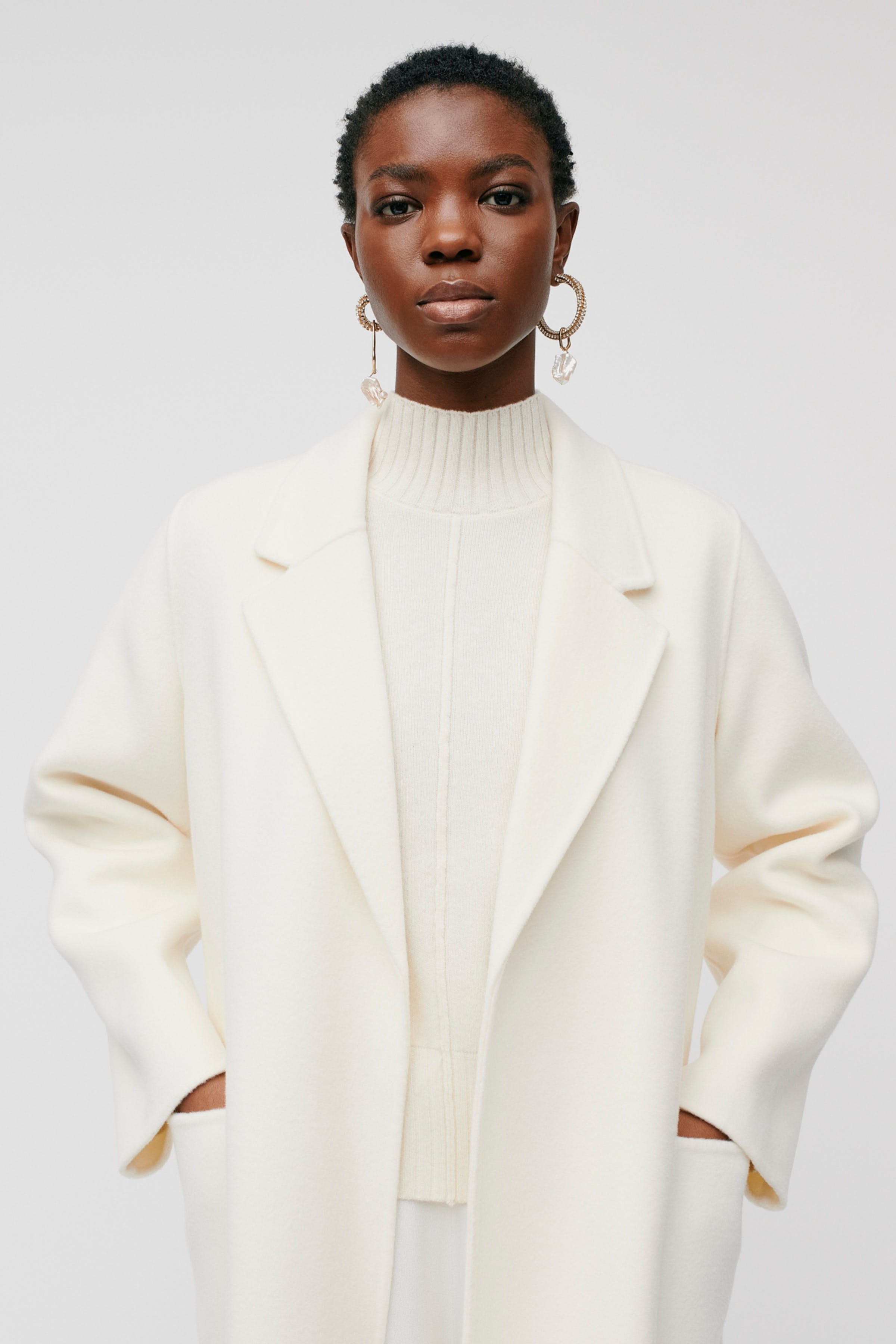 CELIA Coat LOOKBOOK FRONT 30600564-WH015