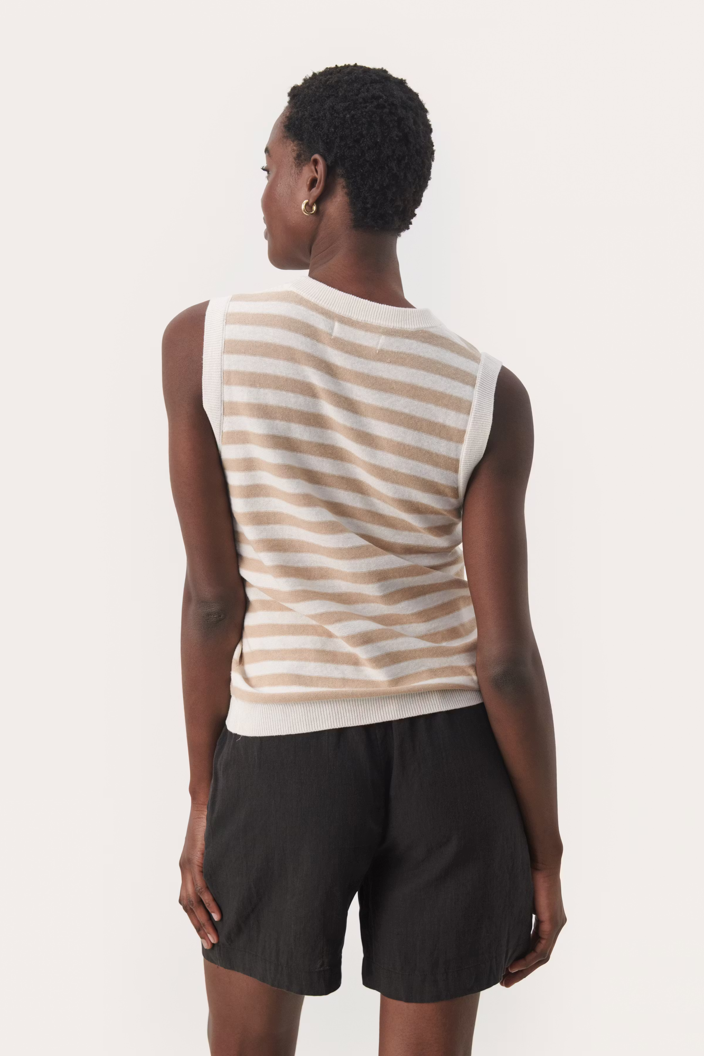 GunettePW Kortermet strikk LOOKBOOK BACK 30308661-302947