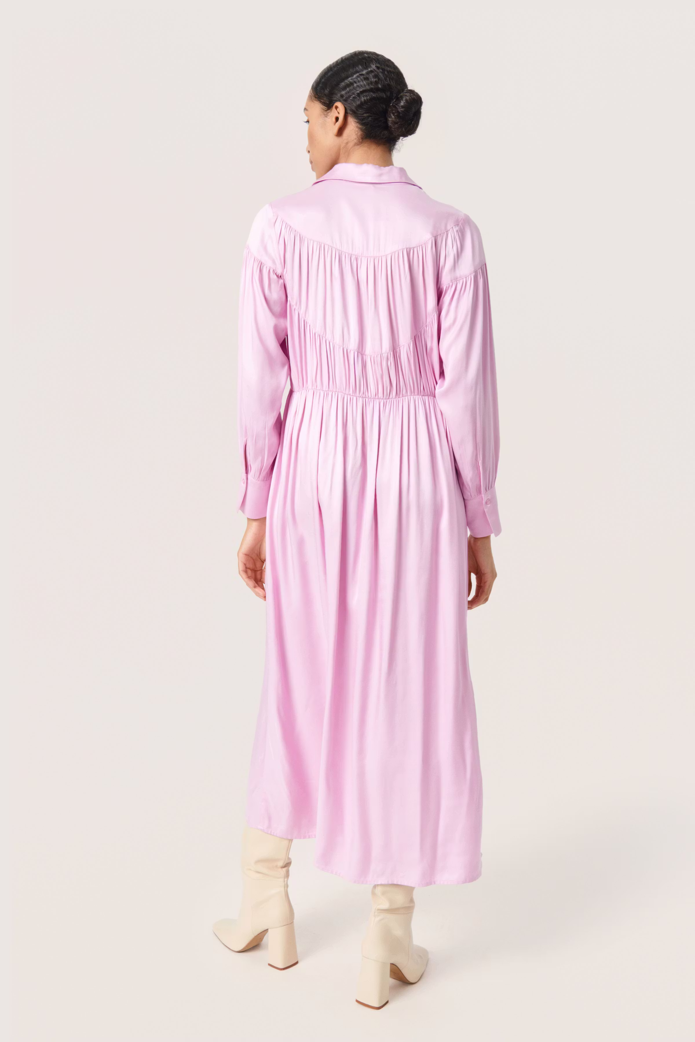 SLCharma Kleid LOOKBOOK BACK 30407356-143209