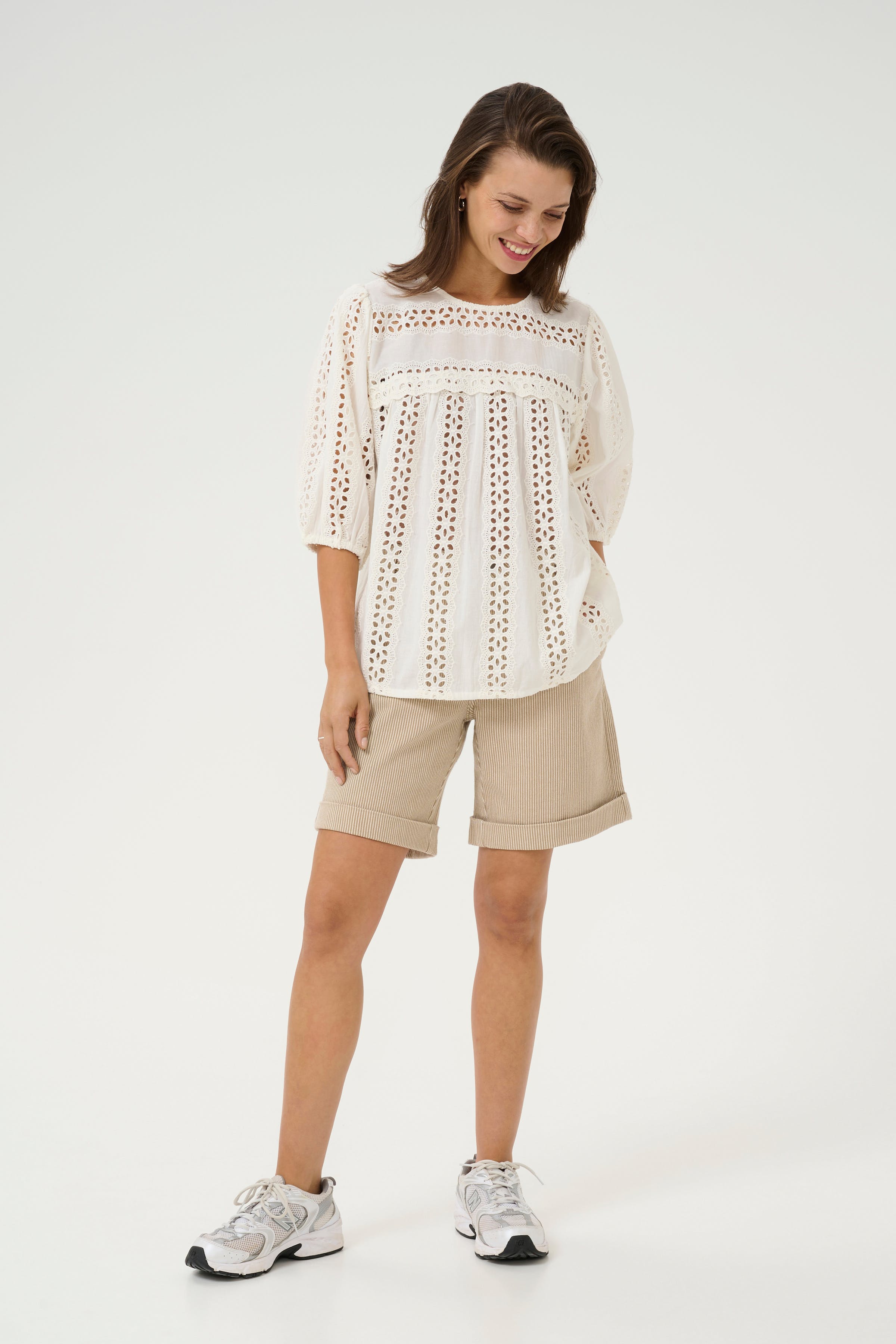 KArandy Bluse LOOKBOOK FRONT 10509727-110602