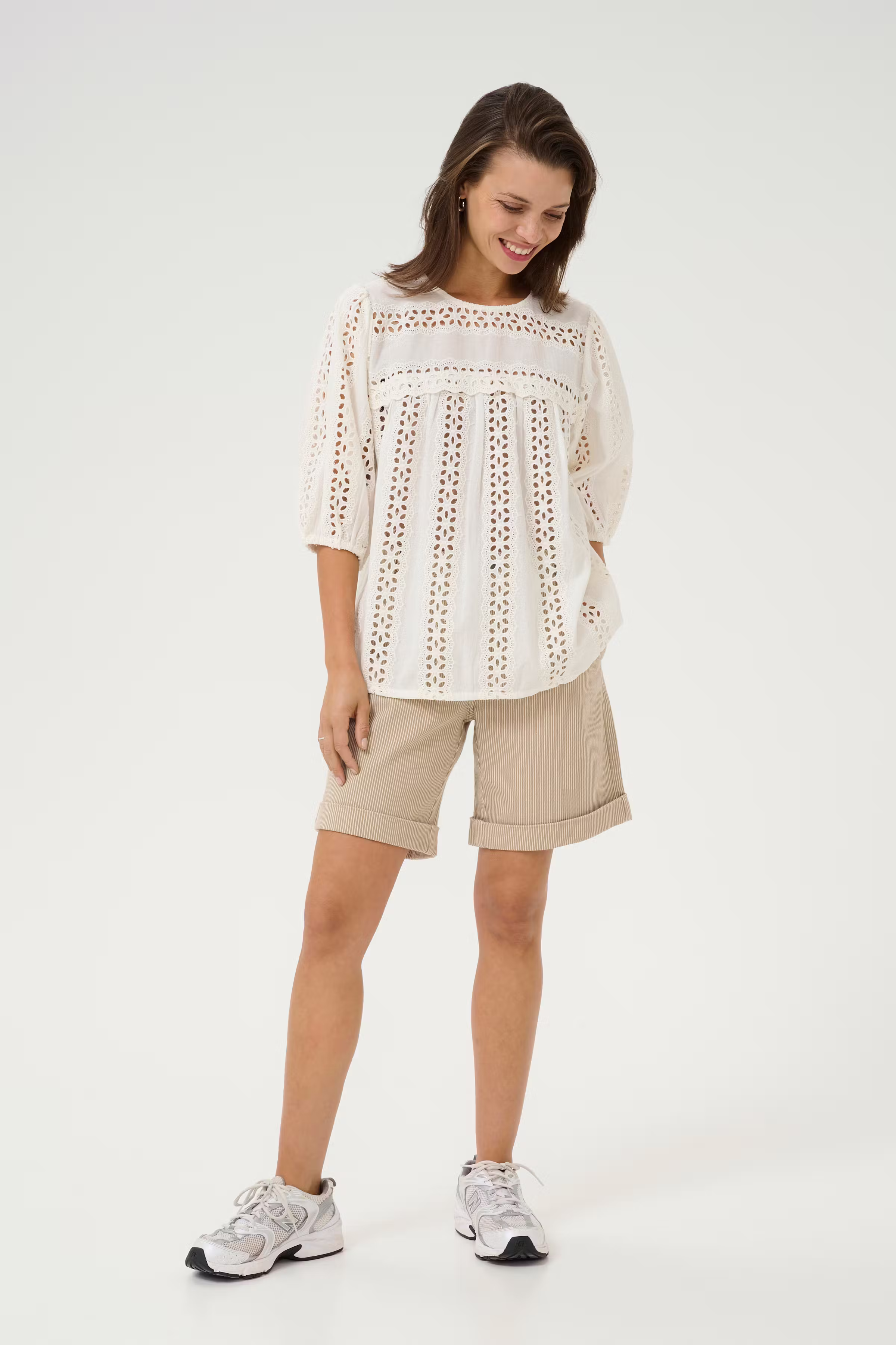 KArandy Blus LOOKBOOK FRONT 10509727-110602