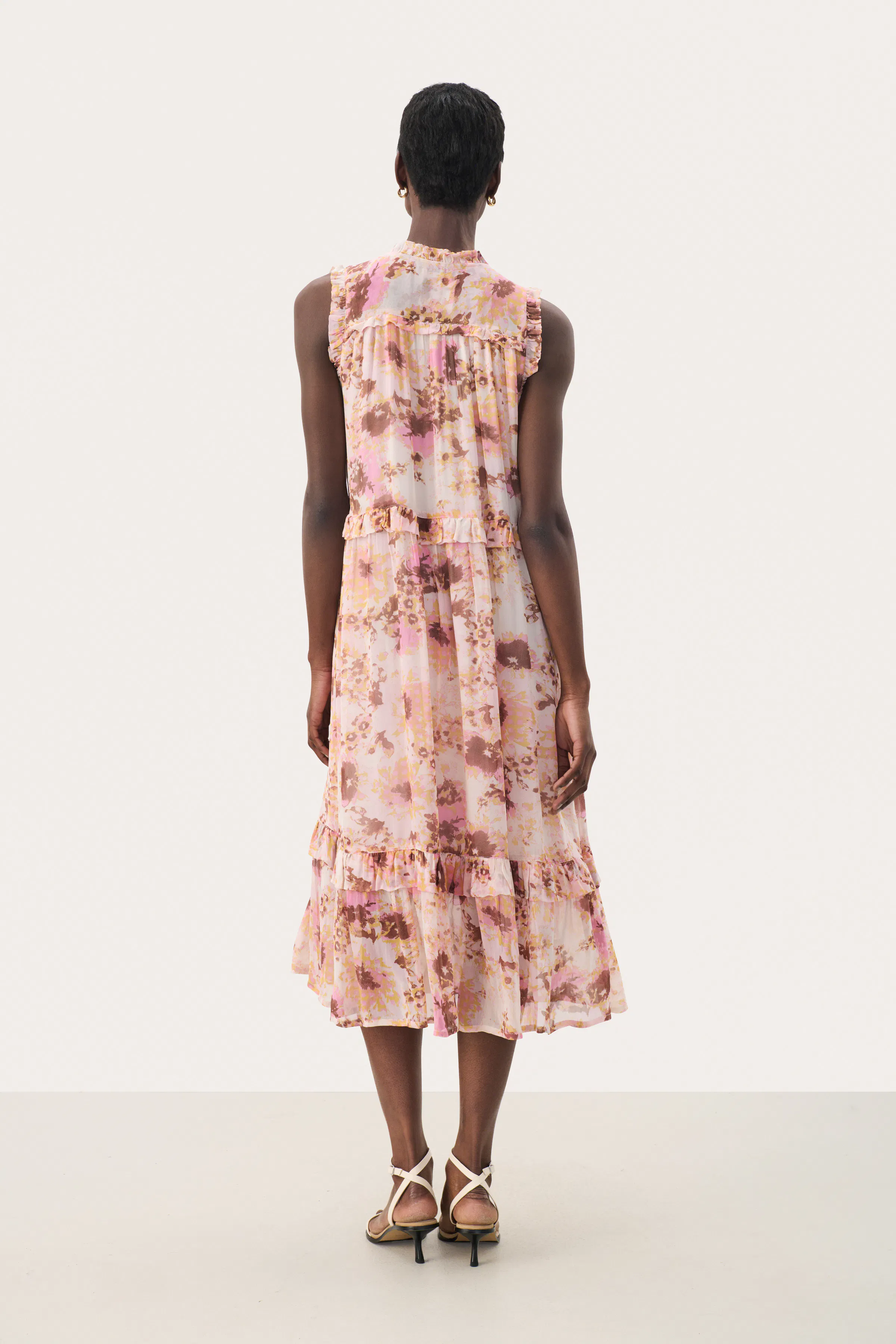 RiyanaPW Kleid LOOKBOOK BACK 30309622-303767