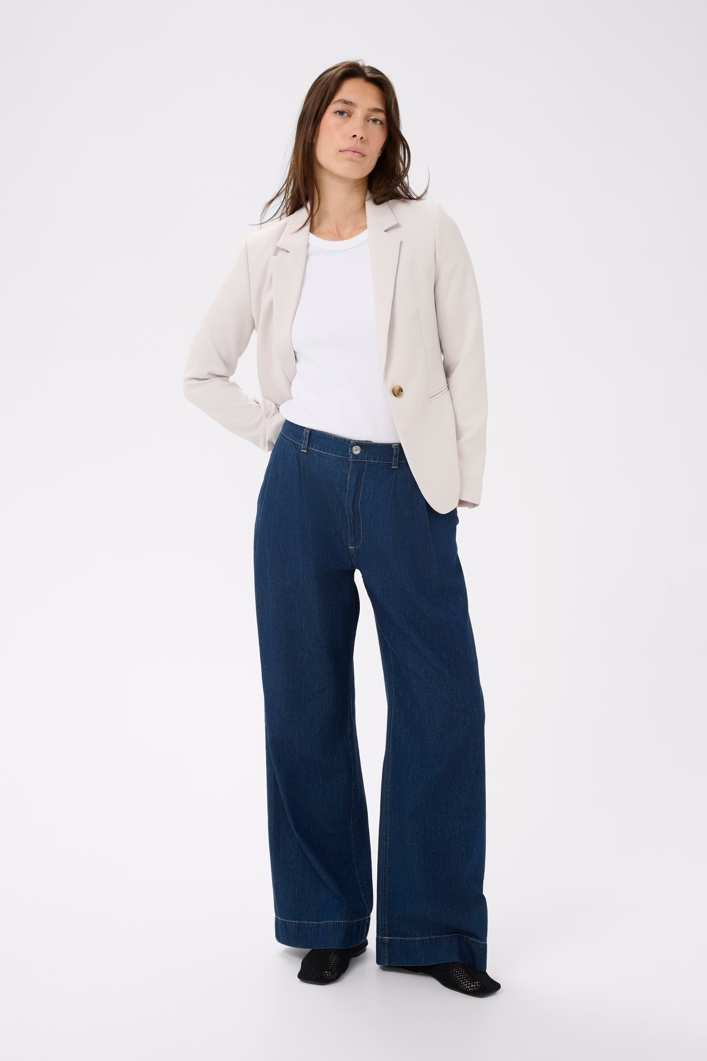 TaylorrPW Blazer LOOKBOOK FRONT 30308110-144002