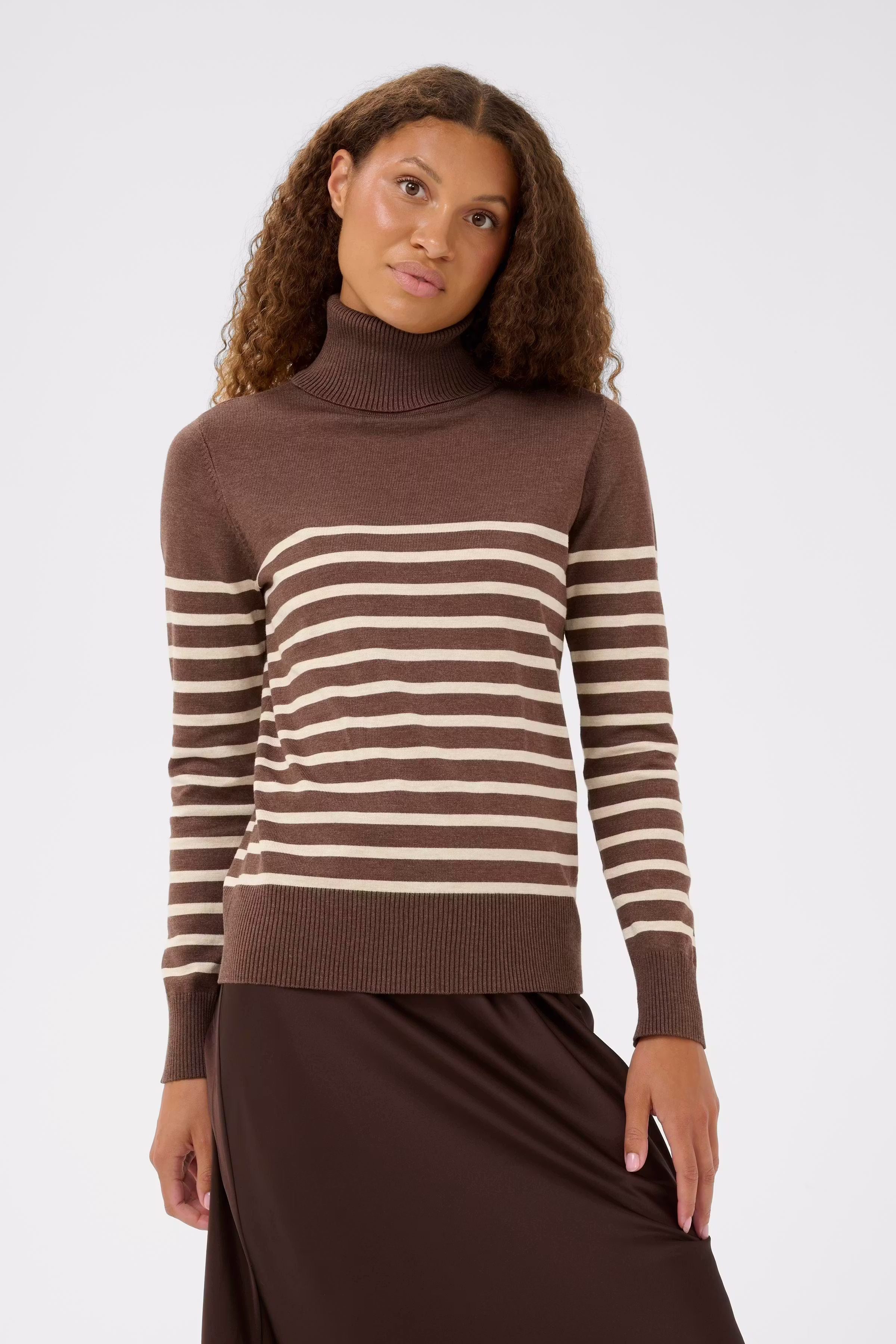 MilaSZ Pullover LOOKBOOK FRONT 30513772-304261