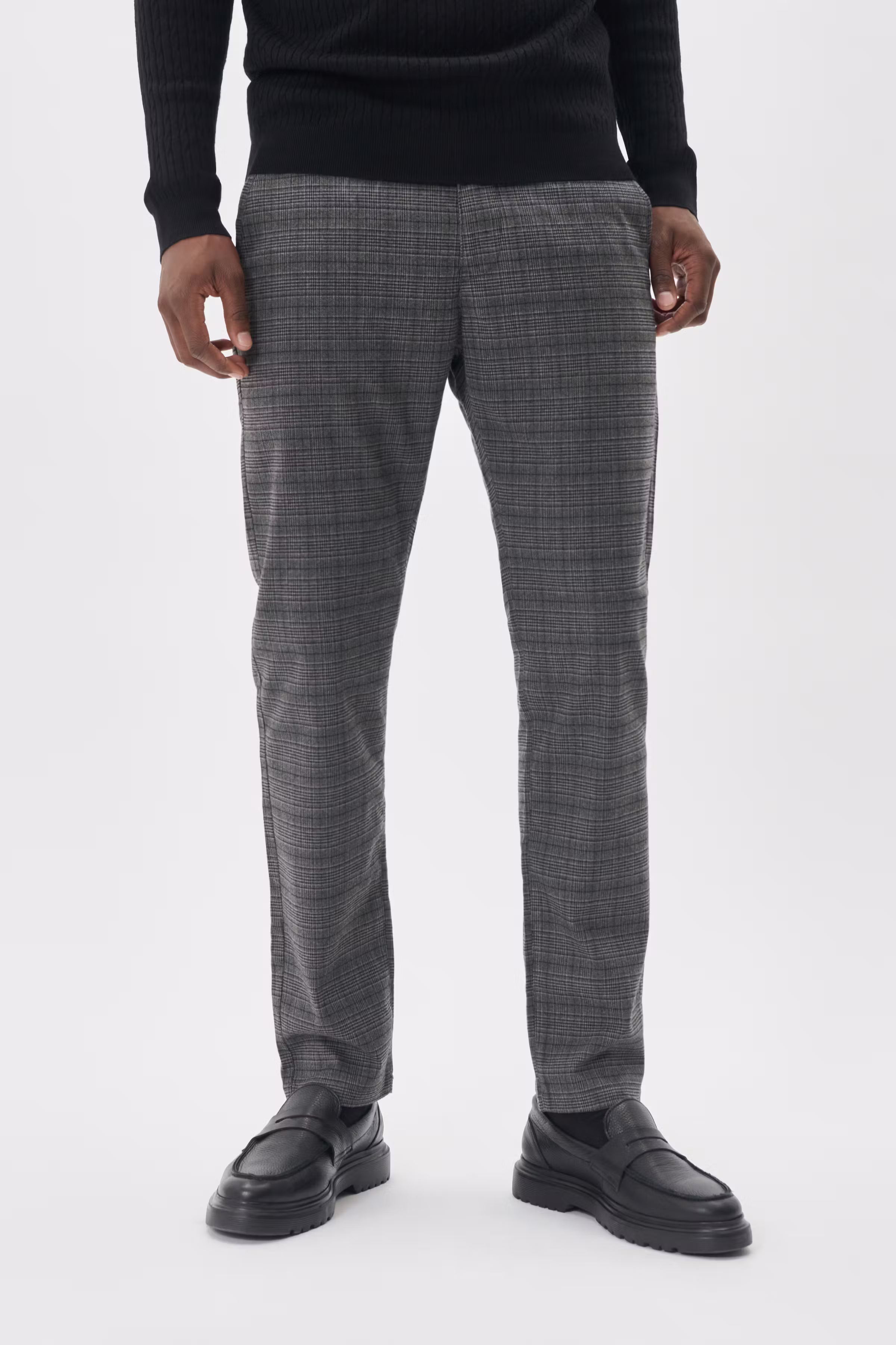 MAparker Bukser LOOKBOOK FRONT 30207463-300271