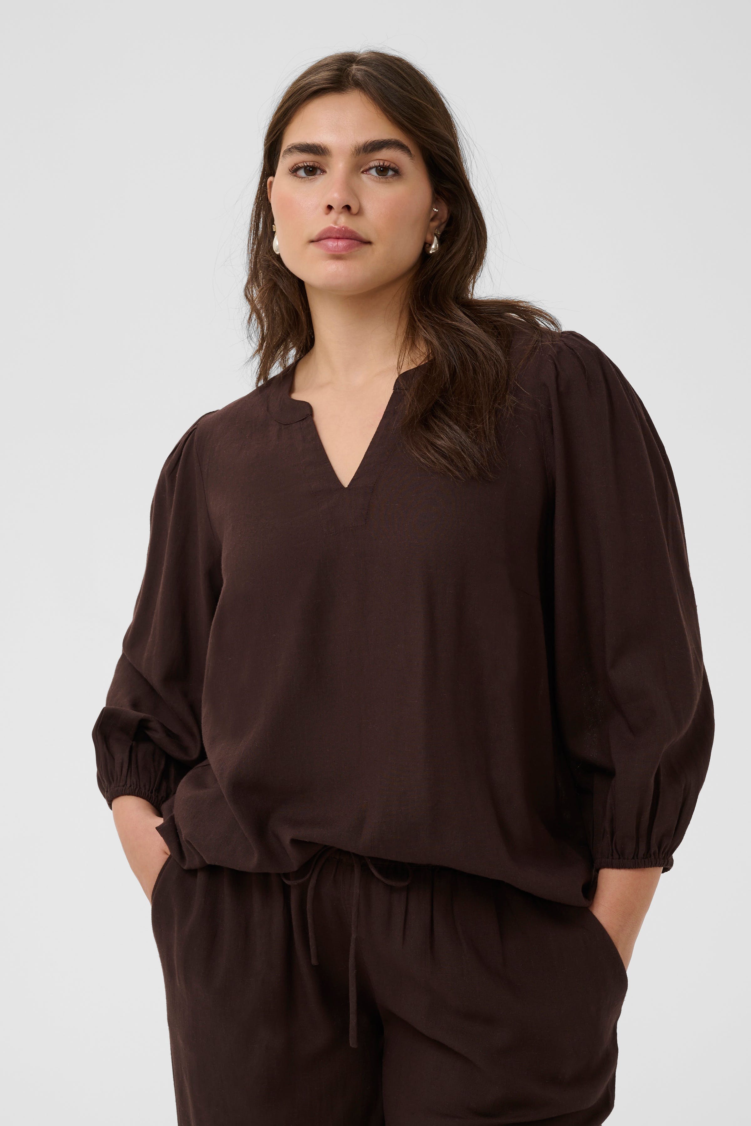 KCmille Blouse LOOKBOOK FRONT 10584079-191111