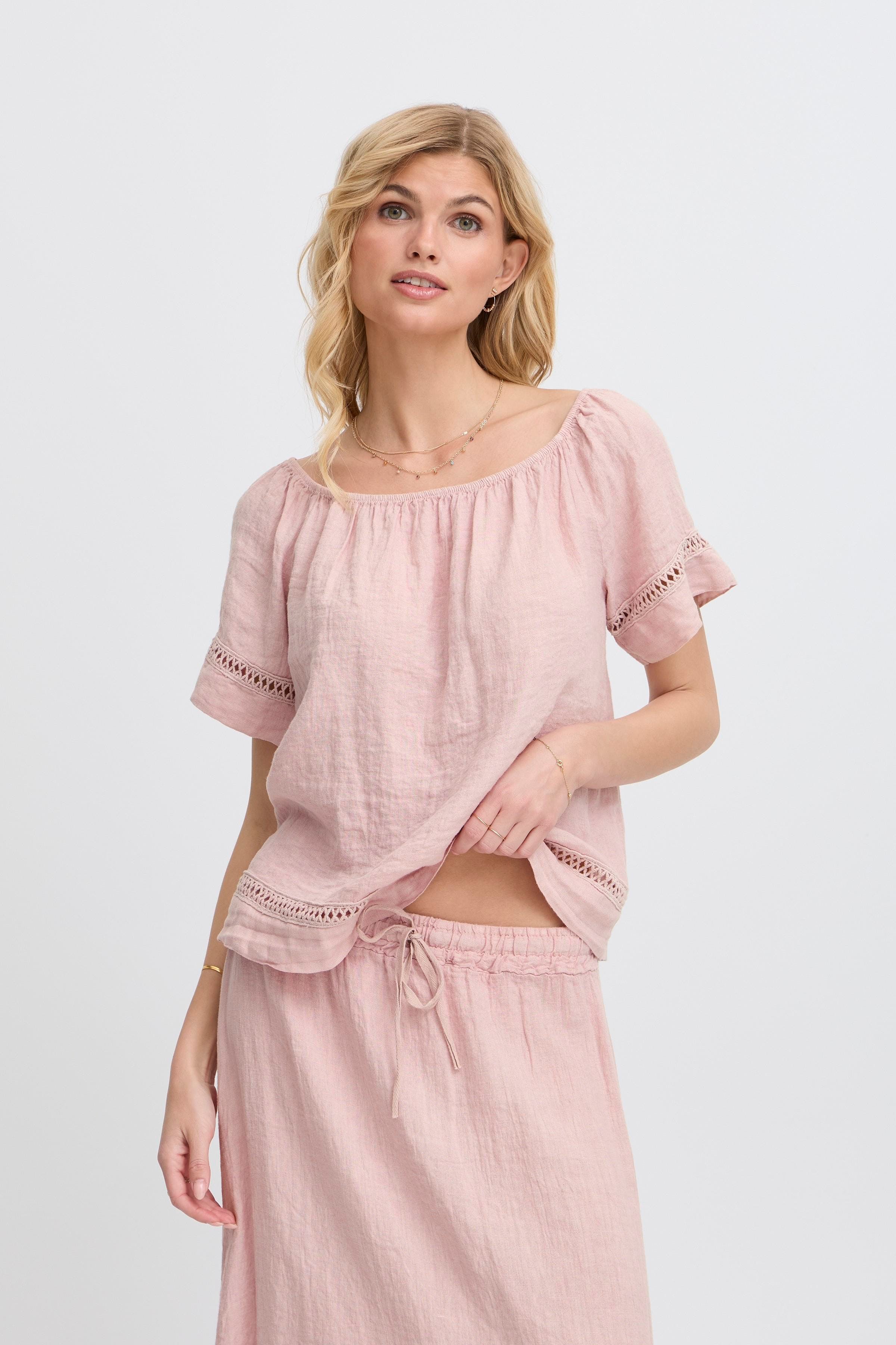 SBFONTANELLE Bluse LOOKBOOK FRONT 22100885-141506