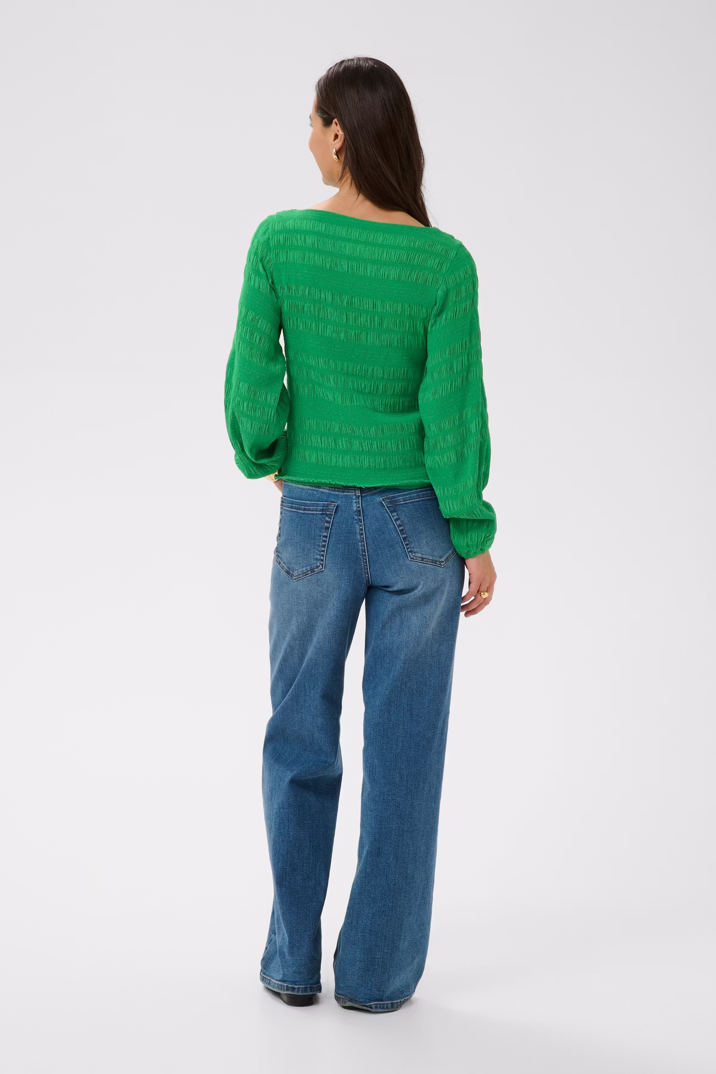 KAkourtney Bluse LOOKBOOK BACK 10511265-155534