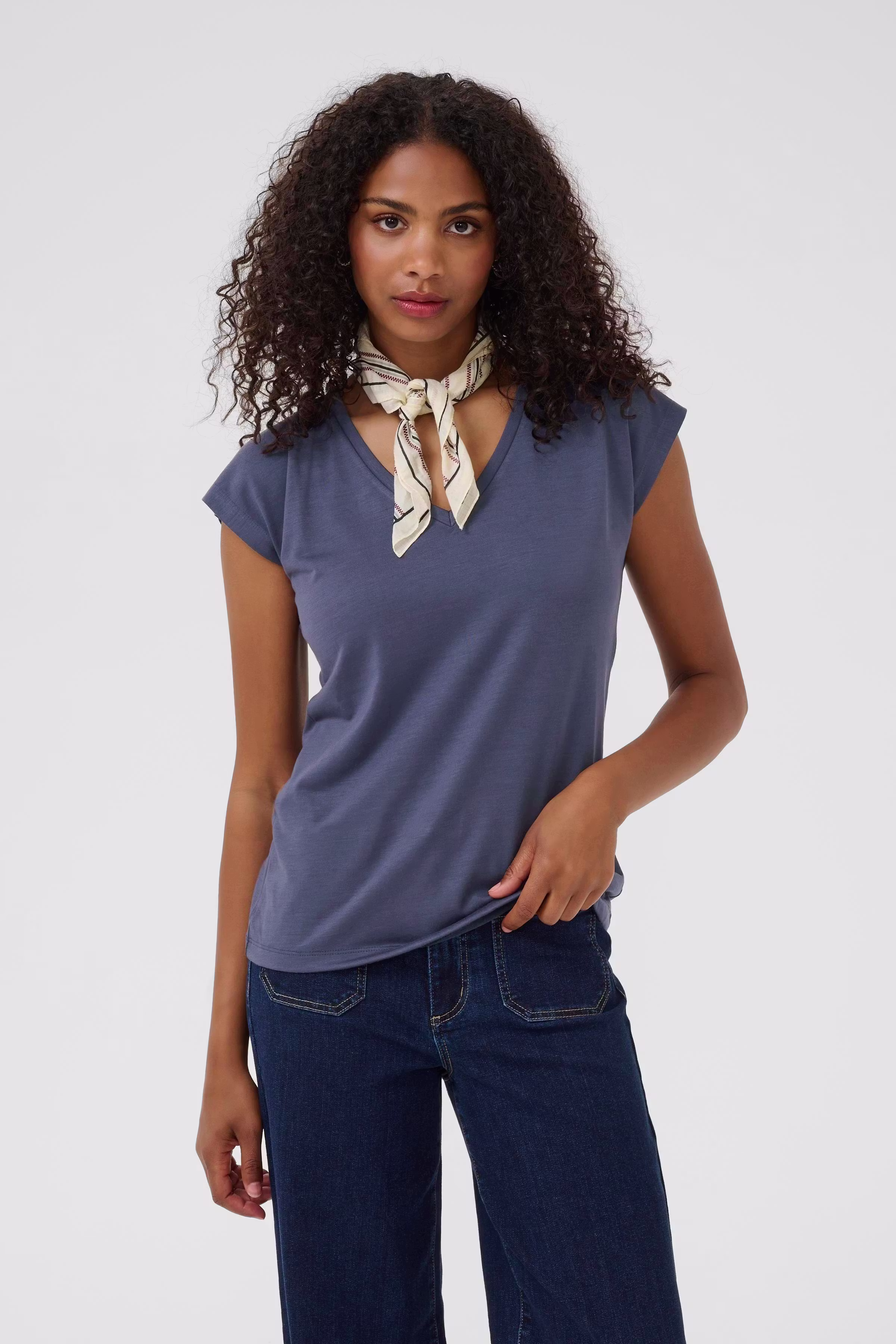 KAlise T-shirt LOOKBOOK DETAIL 10504040-52737
