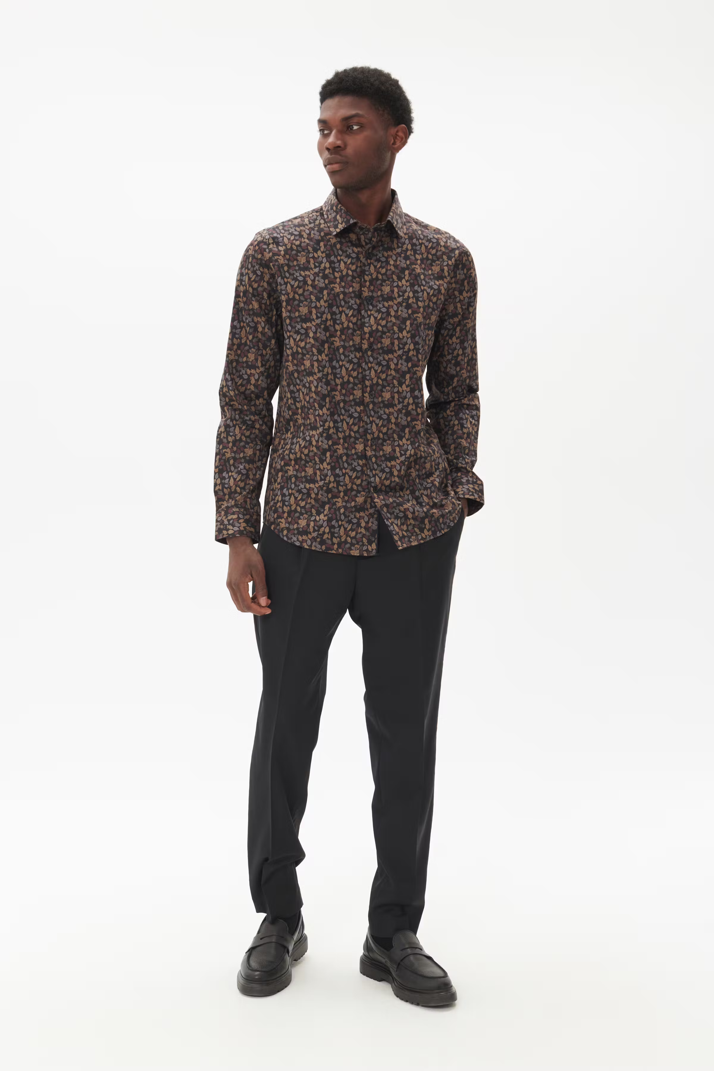 MAtrostol Skjorte LOOKBOOK FRONT 30207684-191317