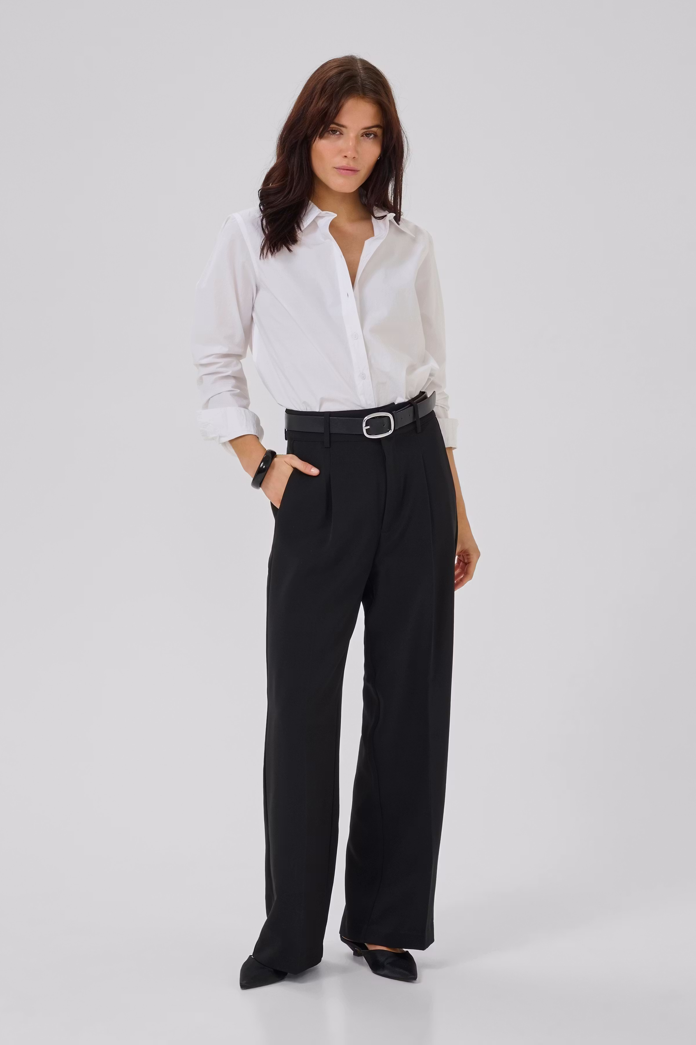 02 THE SHIRT LOOKBOOK FRONT 10705733-110601