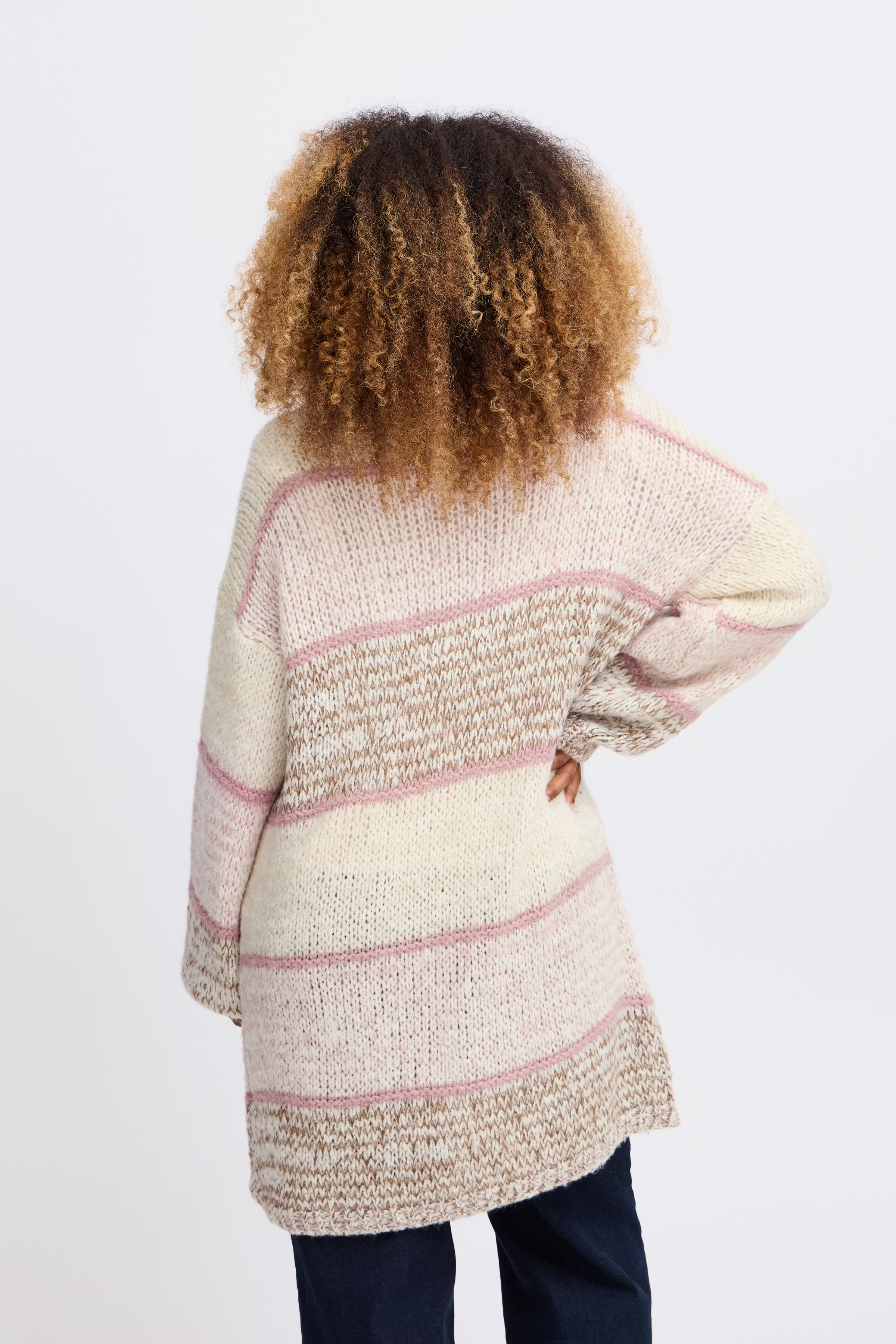 SBLEELOO Cardigan LOOKBOOK BACK 22100752-171514