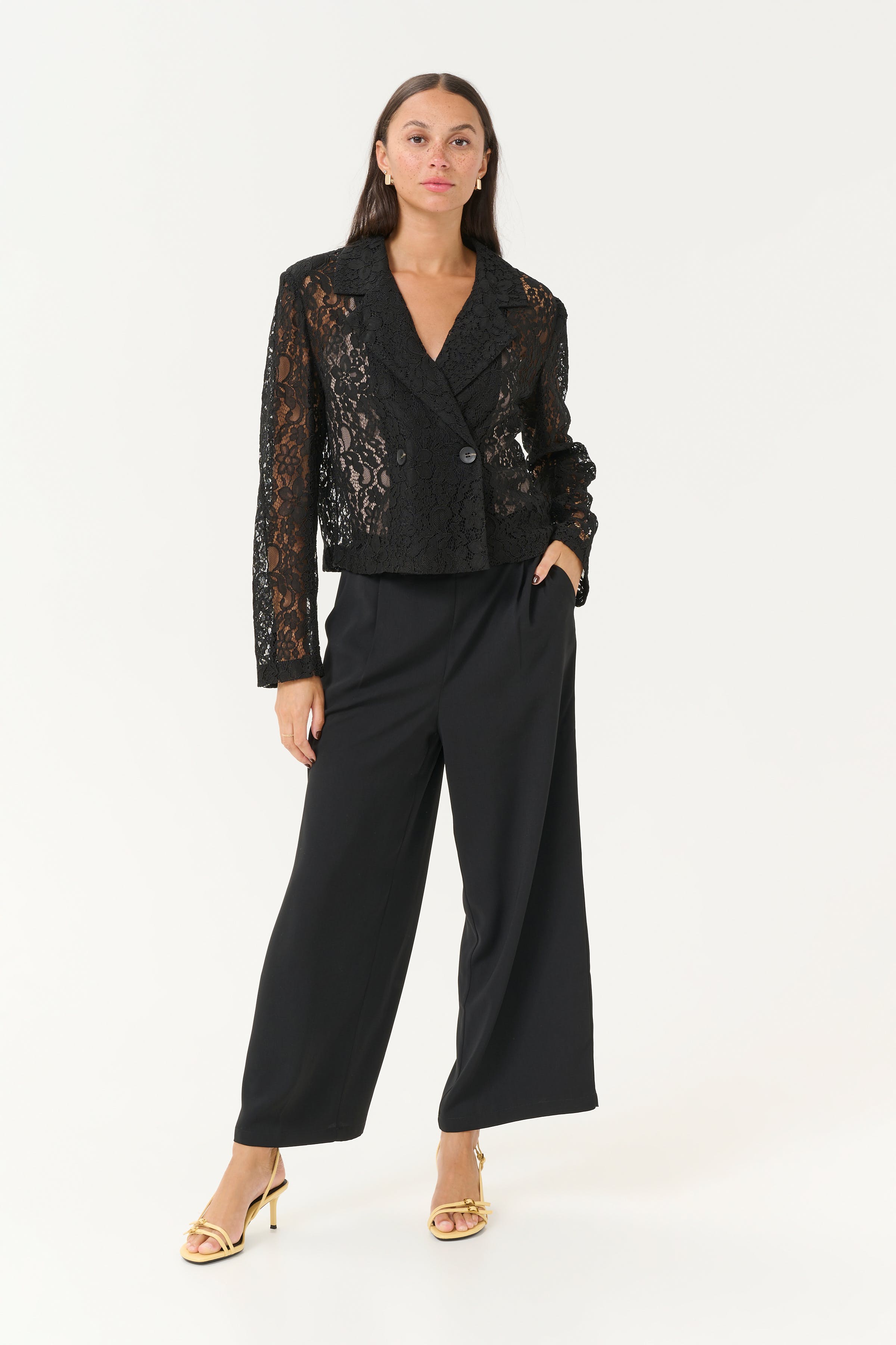 KAlora Blazer LOOKBOOK FRONT 10509950-100121