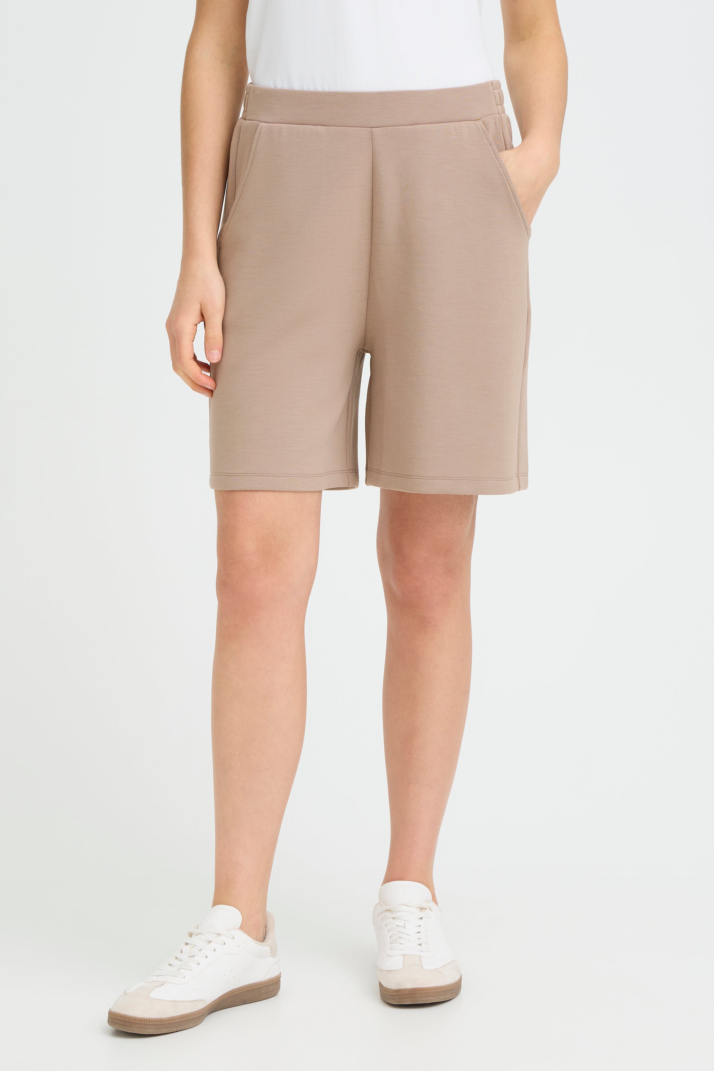 FRAURORA Shorts LOOKBOOK FRONT 20617670-170807