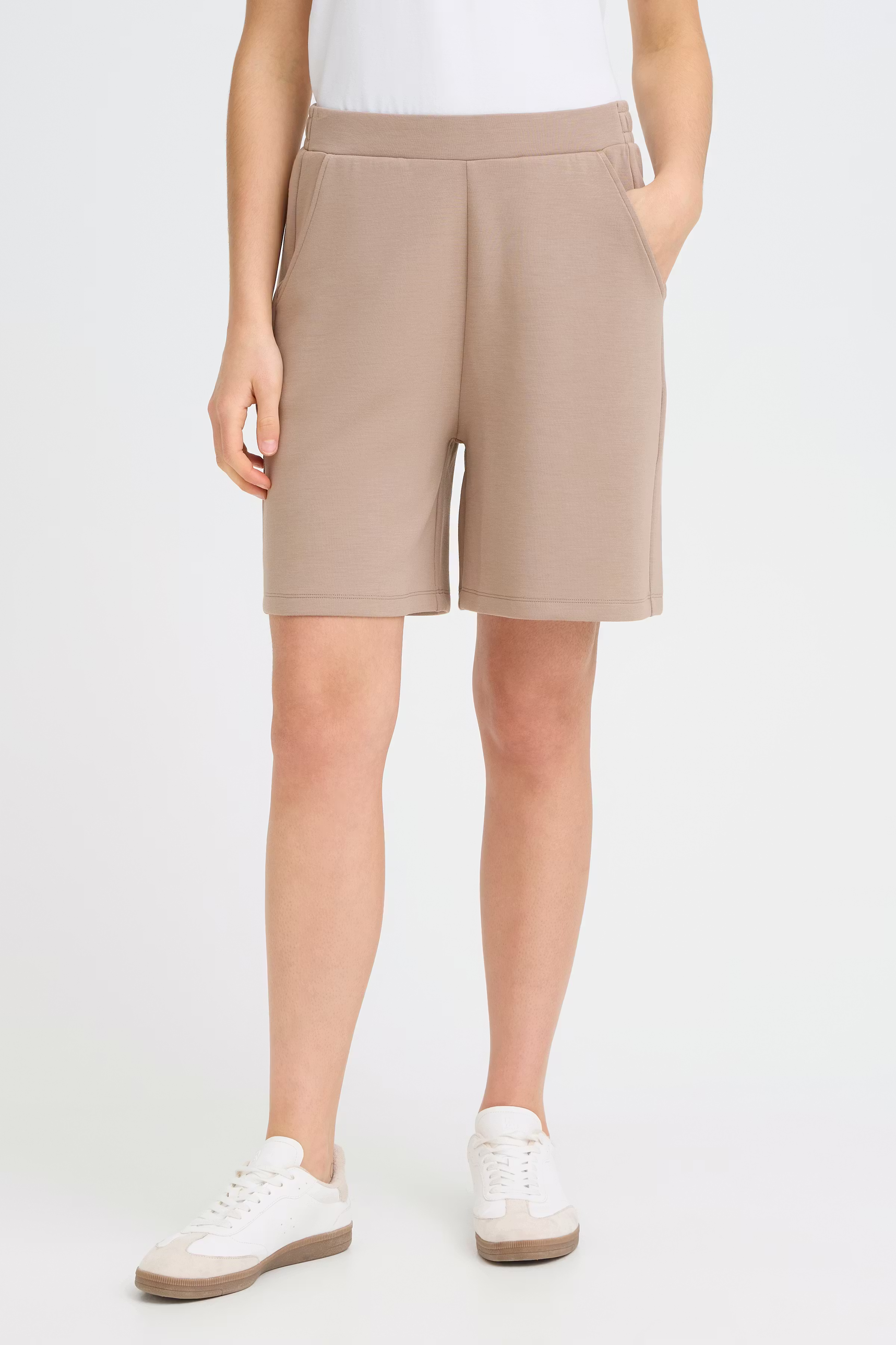 FRAURORA Shorts LOOKBOOK FRONT 20617670-170807