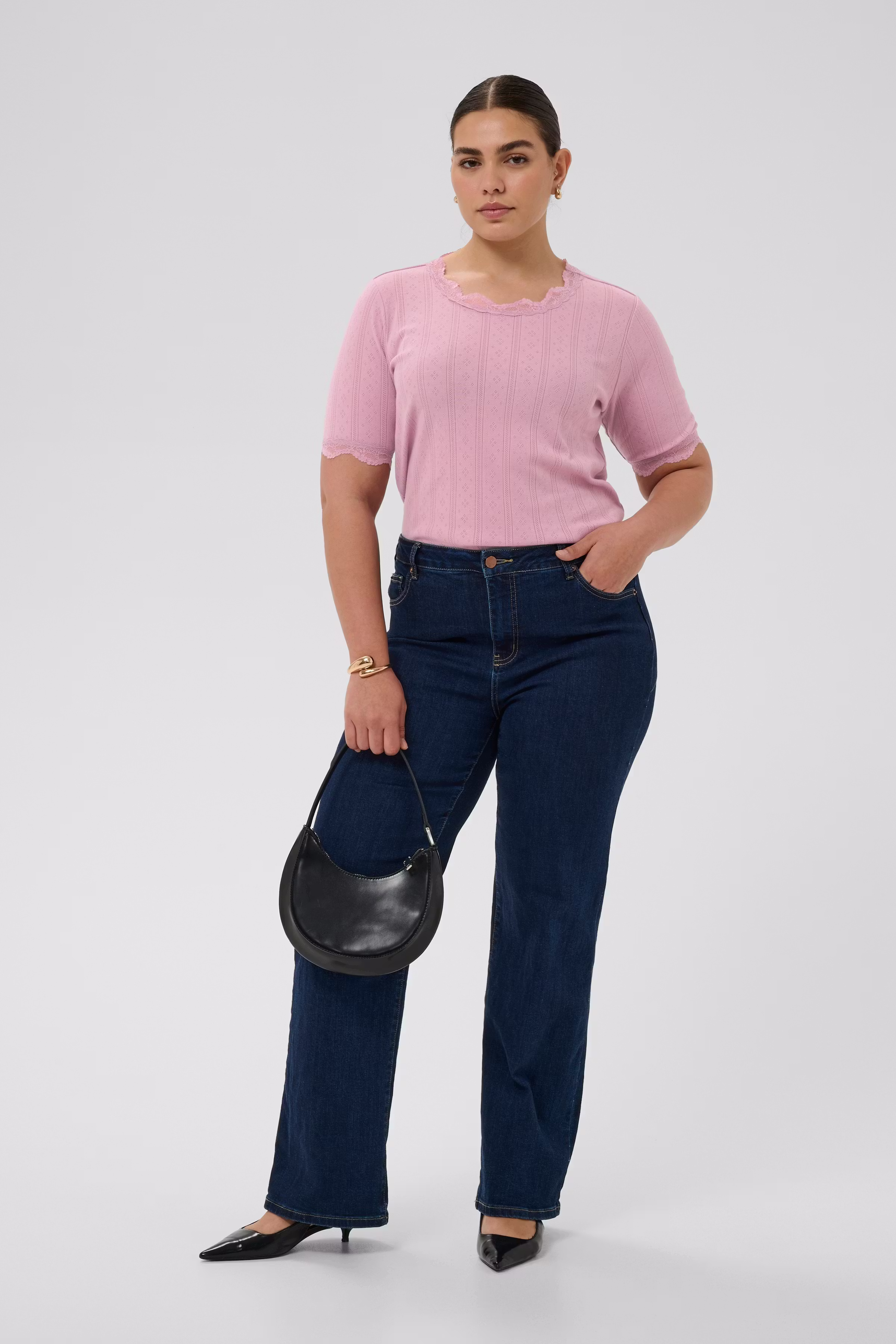 KCtina T-shirt LOOKBOOK FRONT 10584477-163205