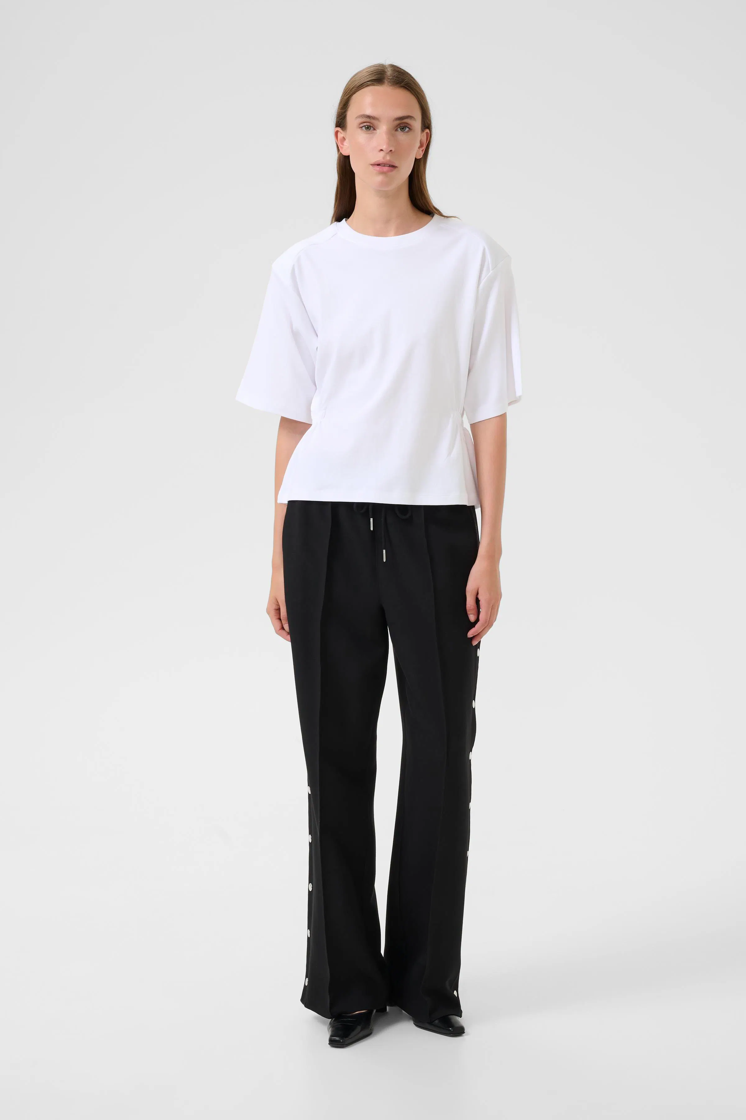 KBCole T-shirt LOOKBOOK FRONT 10105705-110601