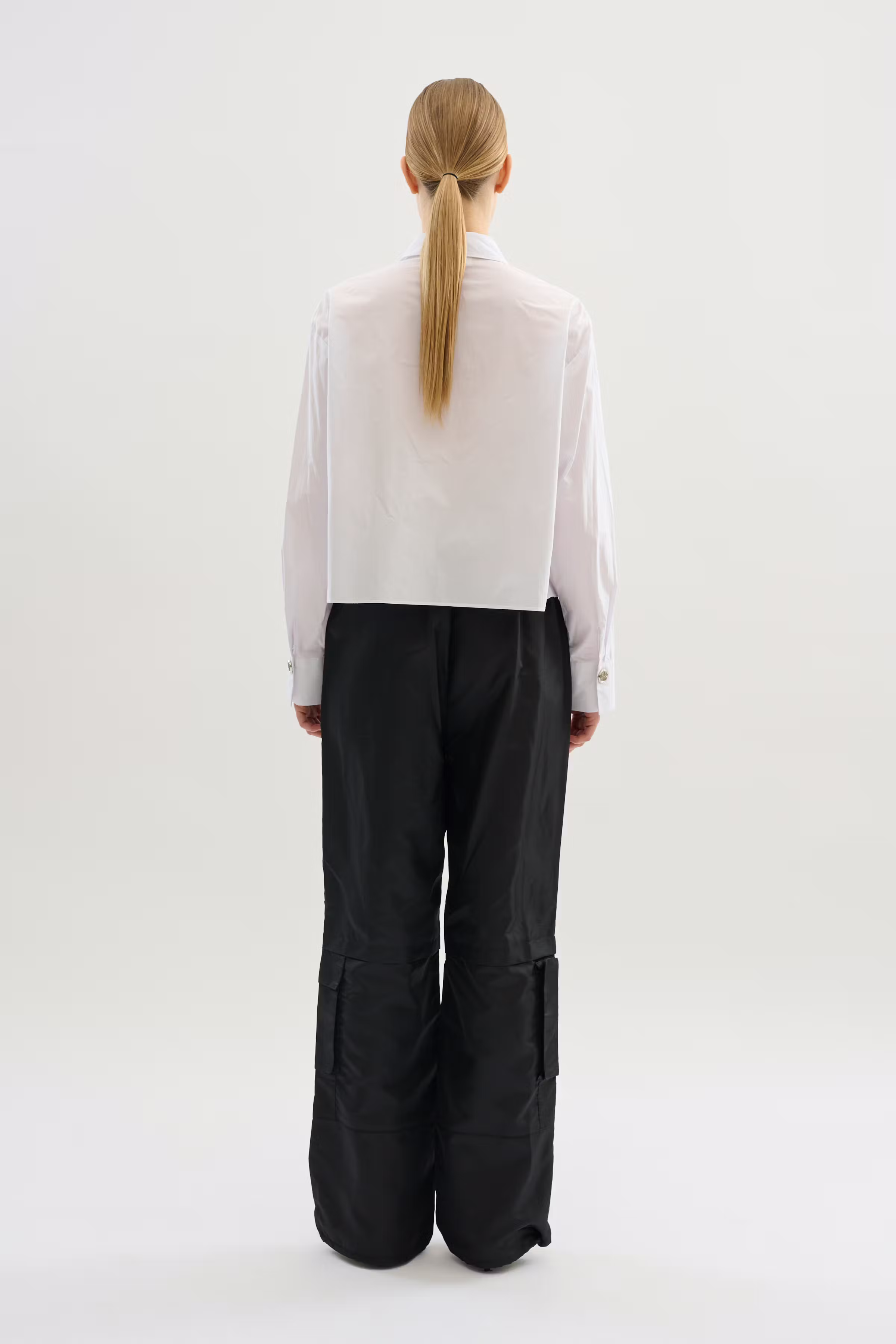 NynneKB Trousers LOOKBOOK BACK 10104906-194008