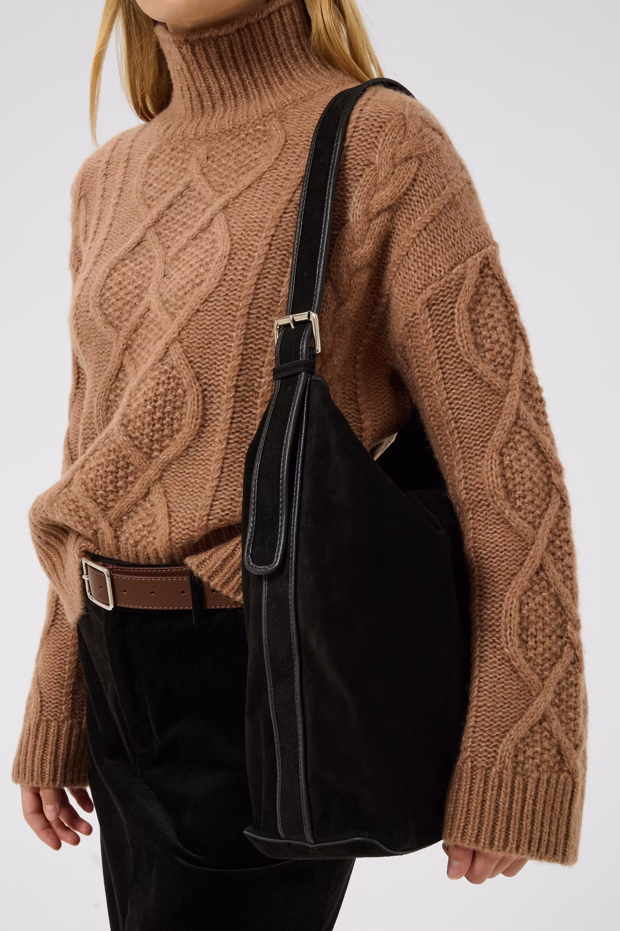 CorylaPW Bag LOOKBOOK DETAIL 30310904-194008
