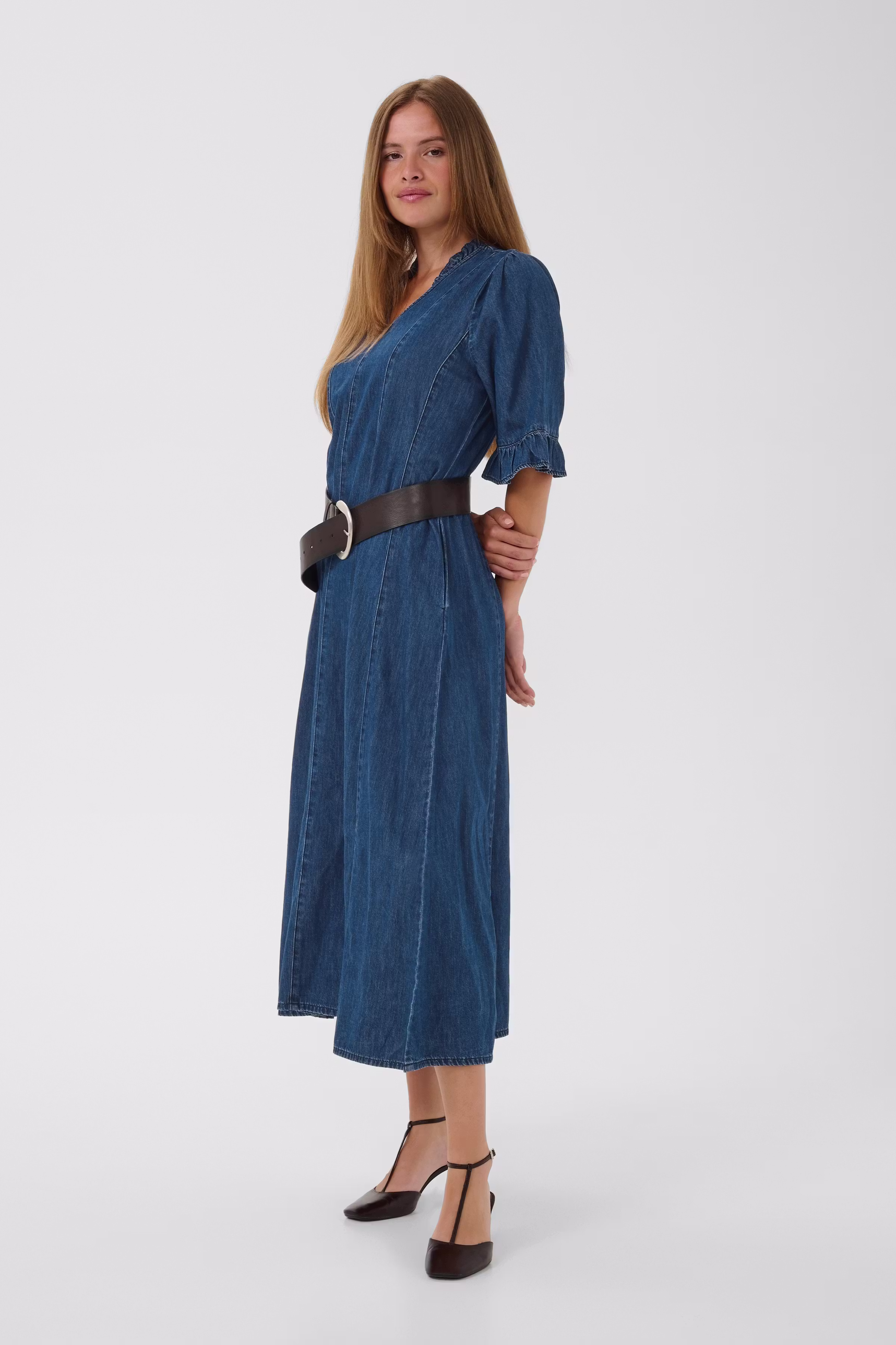 CUmaxy Kjole LOOKBOOK FRONT 50113347-500029