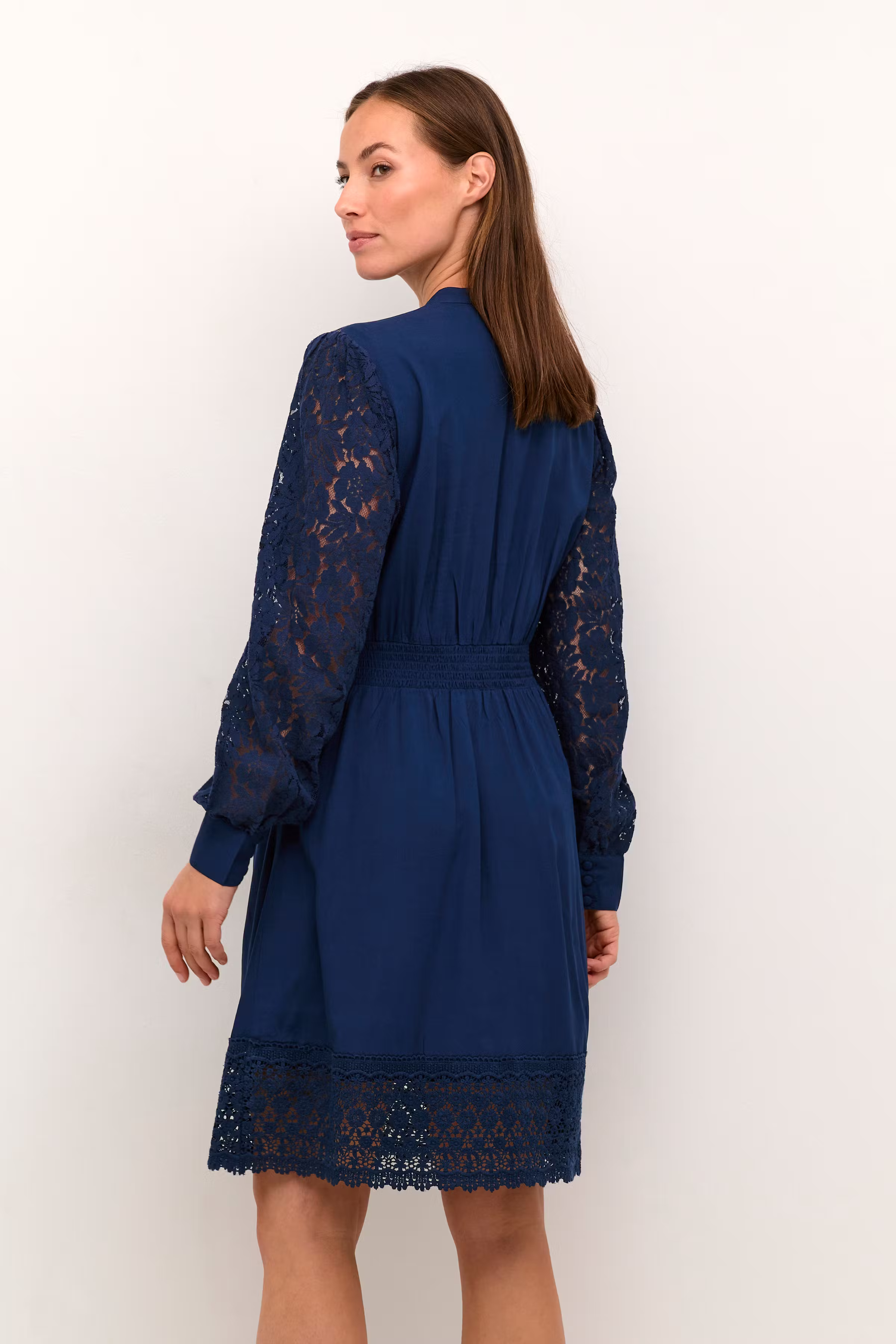 CRMilla Dress LOOKBOOK BACK 10612445-194024