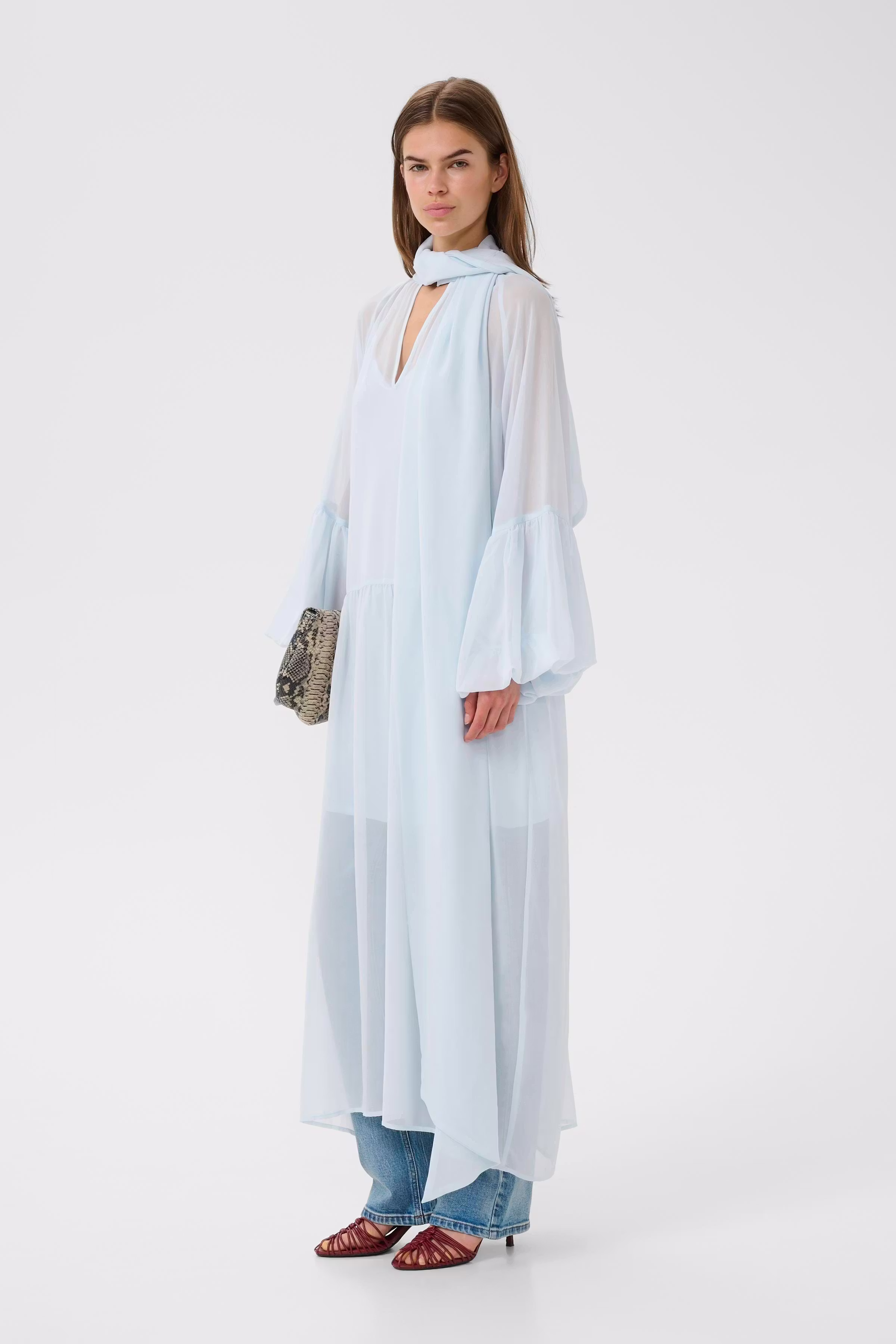 GZzurina Klänning LOOKBOOK FRONT 10911028-134016