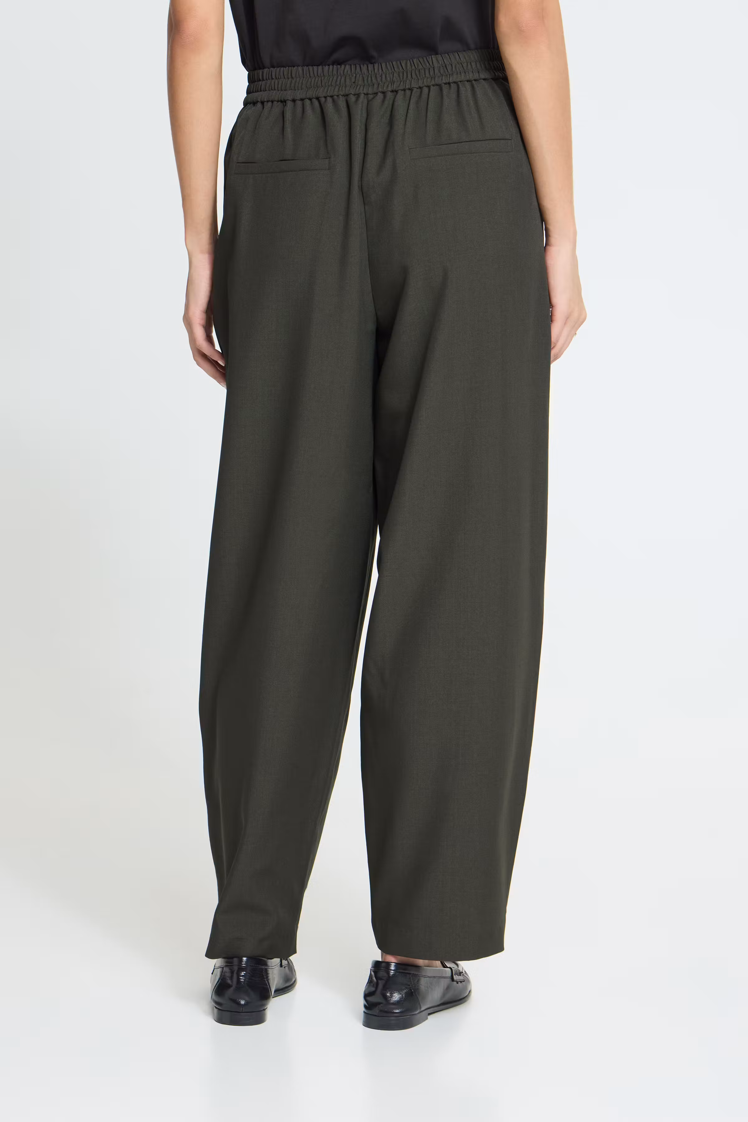 IHFAVA Trousers LOOKBOOK BACK 20125681-1905091