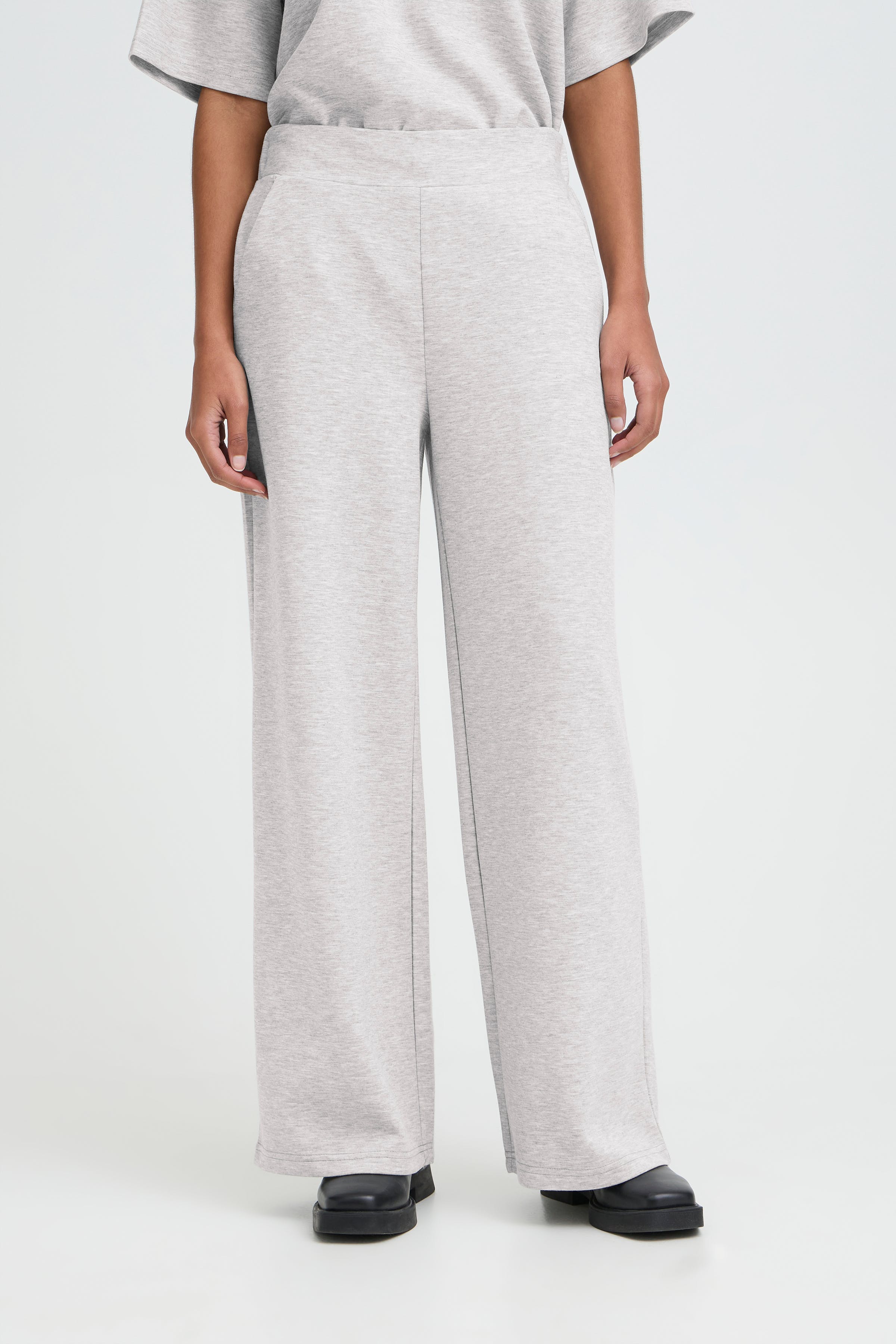 IHKATE Bukser LOOKBOOK FRONT 20125122-200317