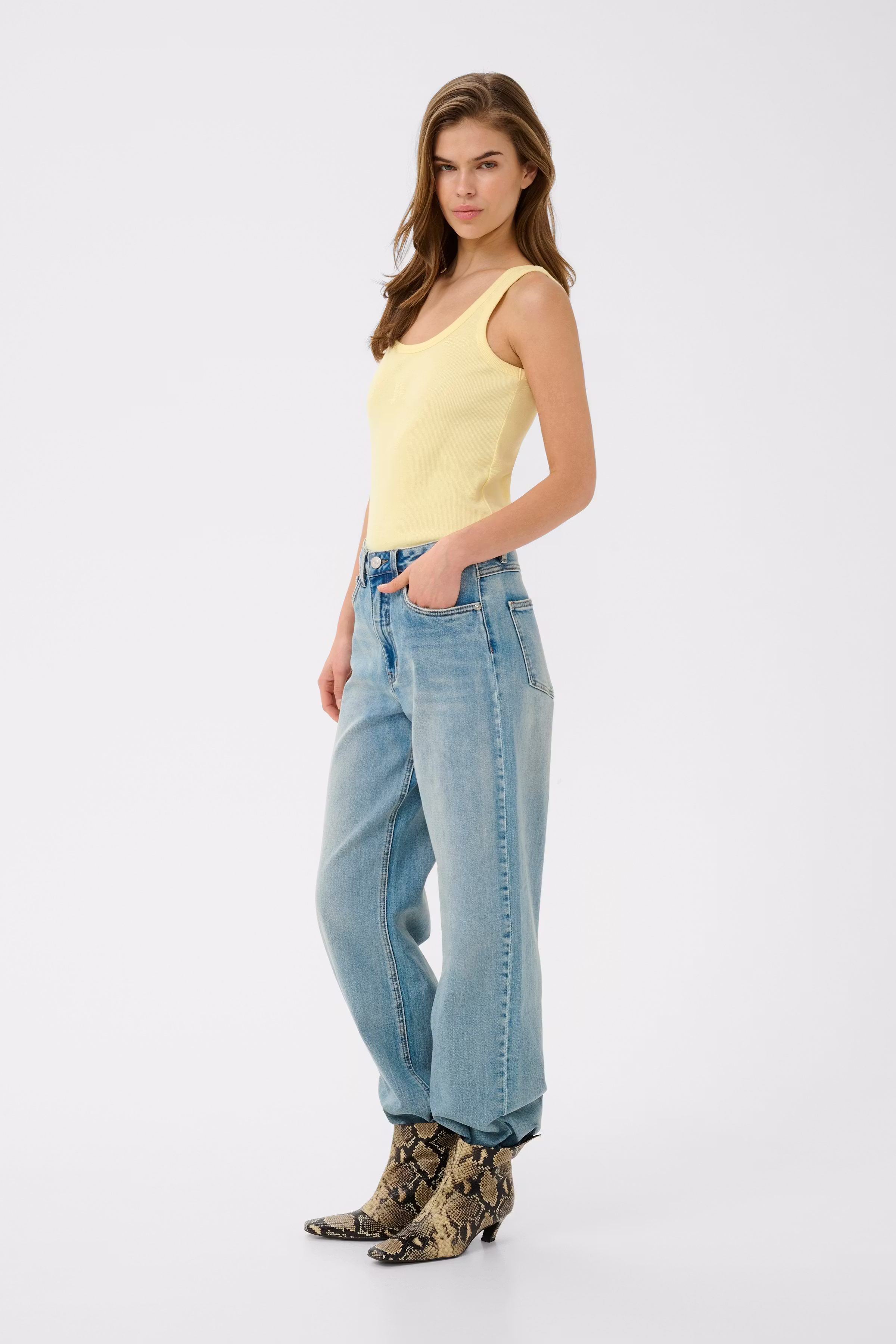 GZdrew Top LOOKBOOK FRONT 10910067-120722