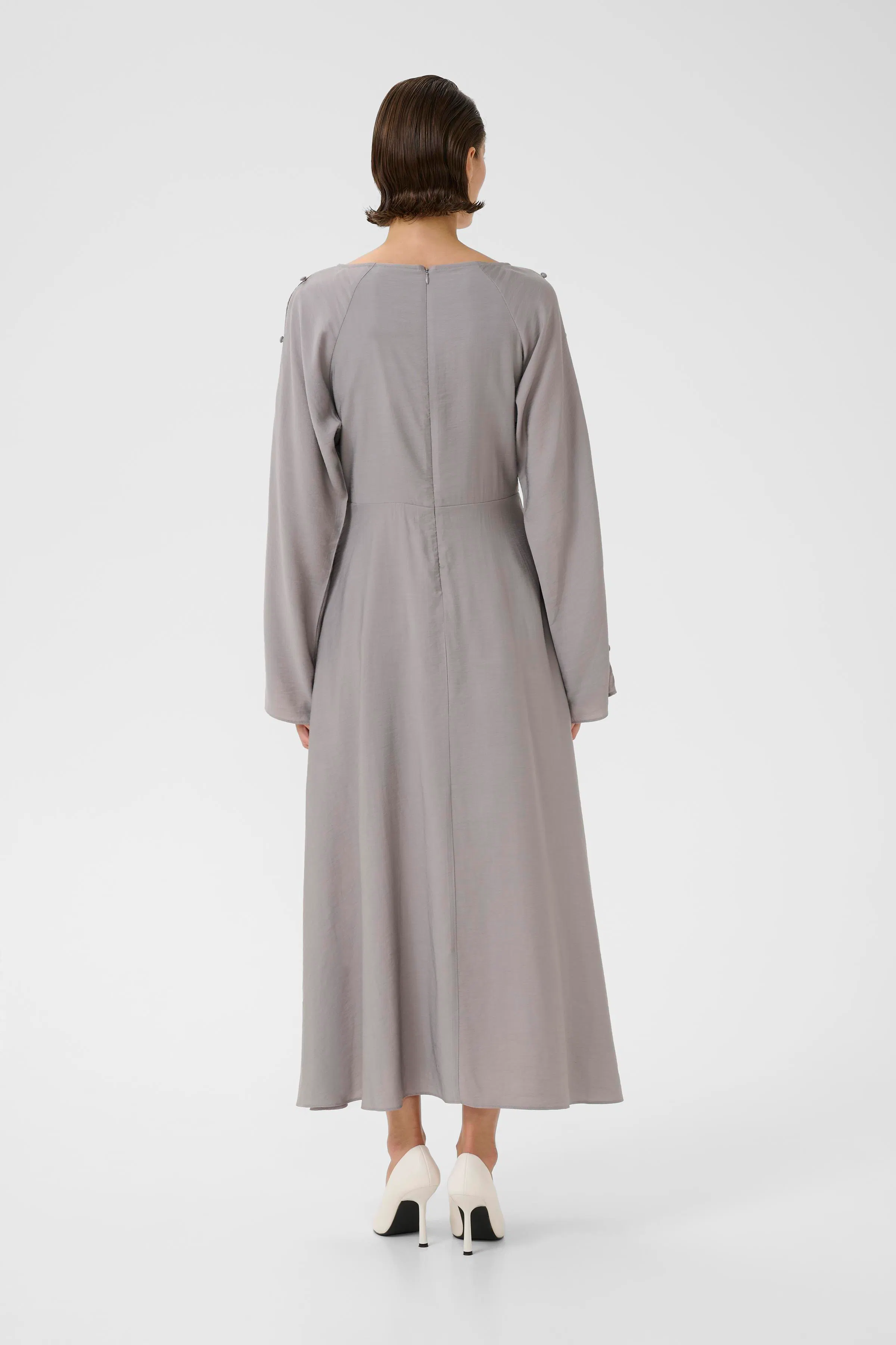KBEowyn Kleid LOOKBOOK BACK 10105915-170000