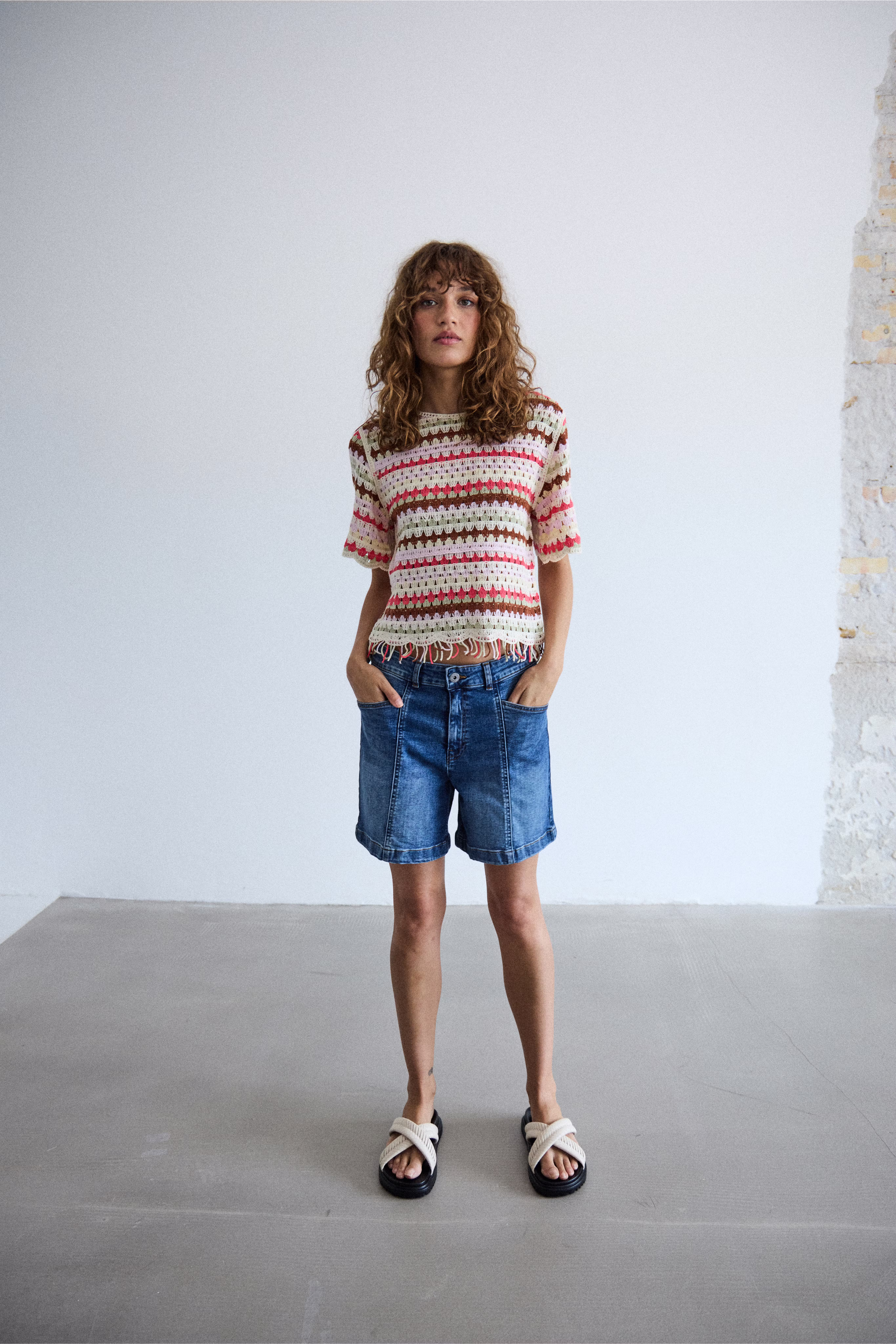 Denim shorts LOCATION NONE 20122700-200928