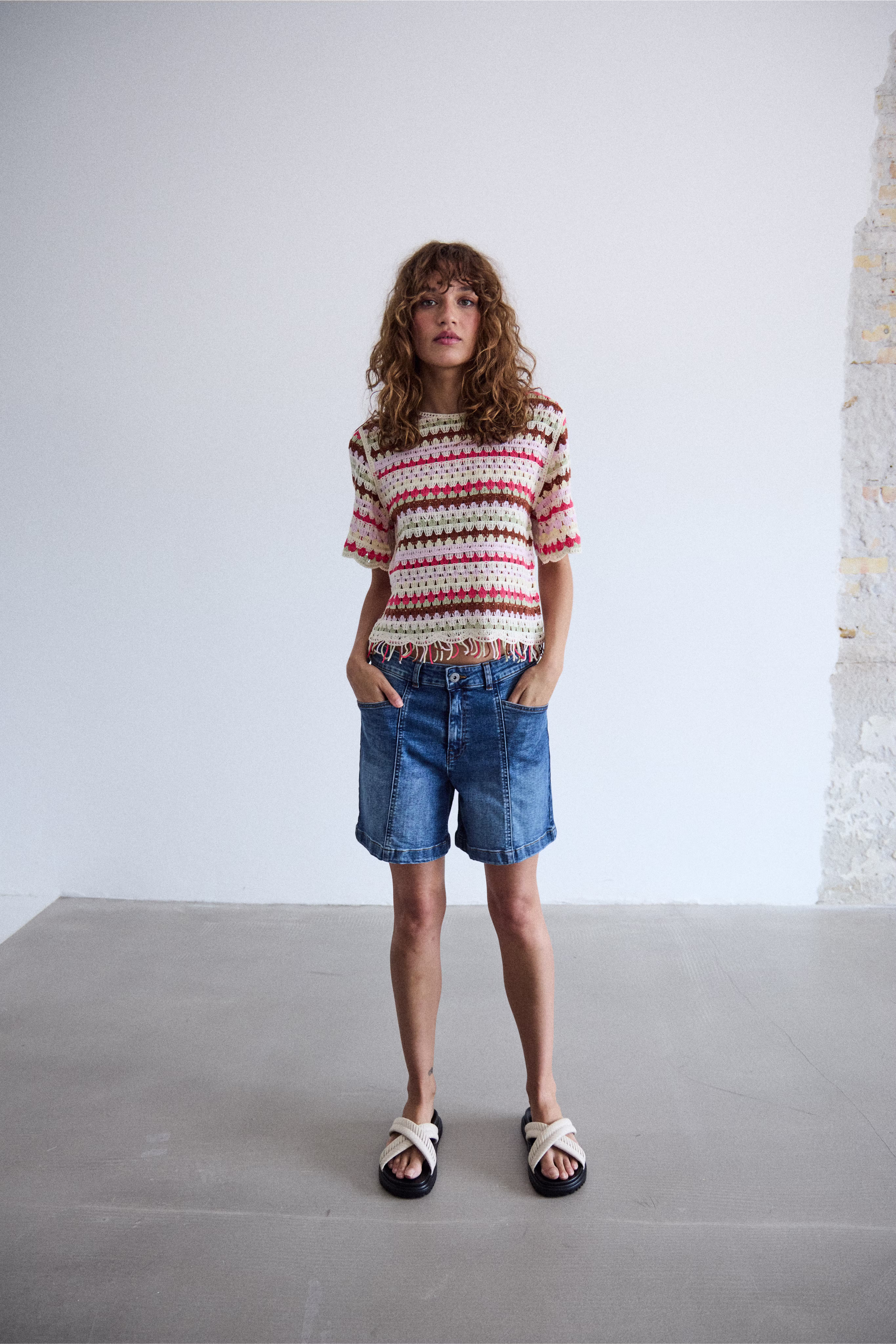 Denim shorts LOCATION NONE 20122700-200928